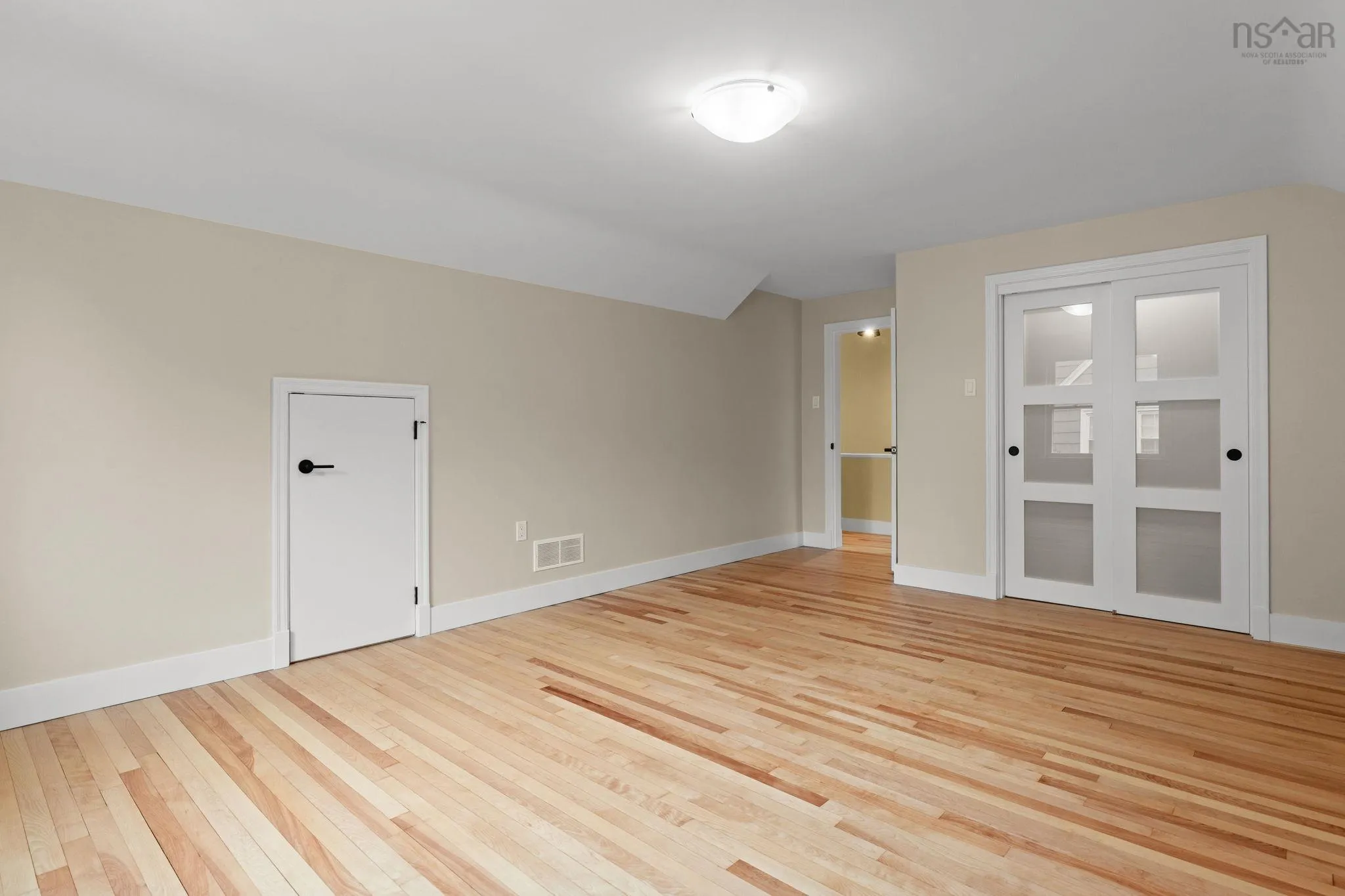 6165 Inglis Street, Halifax, NS B3H 1L6, 4 Bedrooms Bedrooms, ,3 BathroomsBathrooms,Residential,For Sale,Inglis,202519384