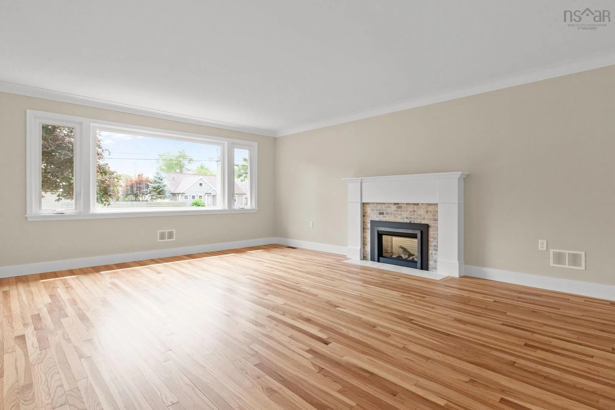 6165 Inglis Street, Halifax, NS B3H 1L6, 4 Bedrooms Bedrooms, ,3 BathroomsBathrooms,Residential,For Sale,Inglis,202519384