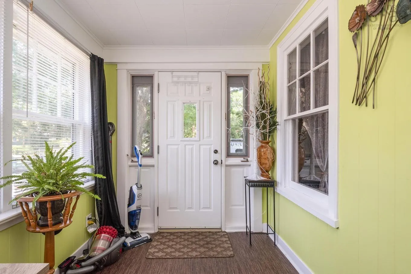 68 Connaught Avenue, Middleton, NS B0S 1P0, 4 Bedrooms Bedrooms, ,2 BathroomsBathrooms,Residential,For Sale,Connaught,202520219
