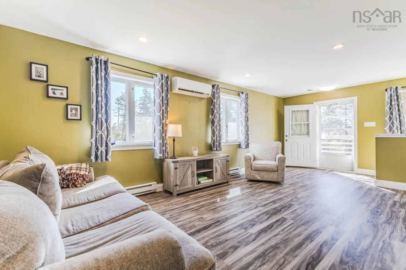 580 West North River Road, North River, NS B6L 6X7, 3 Bedrooms Bedrooms, ,2 BathroomsBathrooms,Residential,For Sale,West North River,202525547