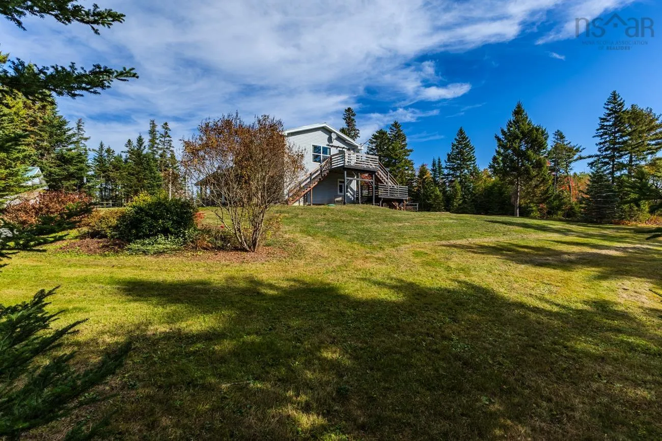 580 West North River Road, North River, NS B6L 6X7, 3 Bedrooms Bedrooms, ,2 BathroomsBathrooms,Residential,For Sale,West North River,202525547