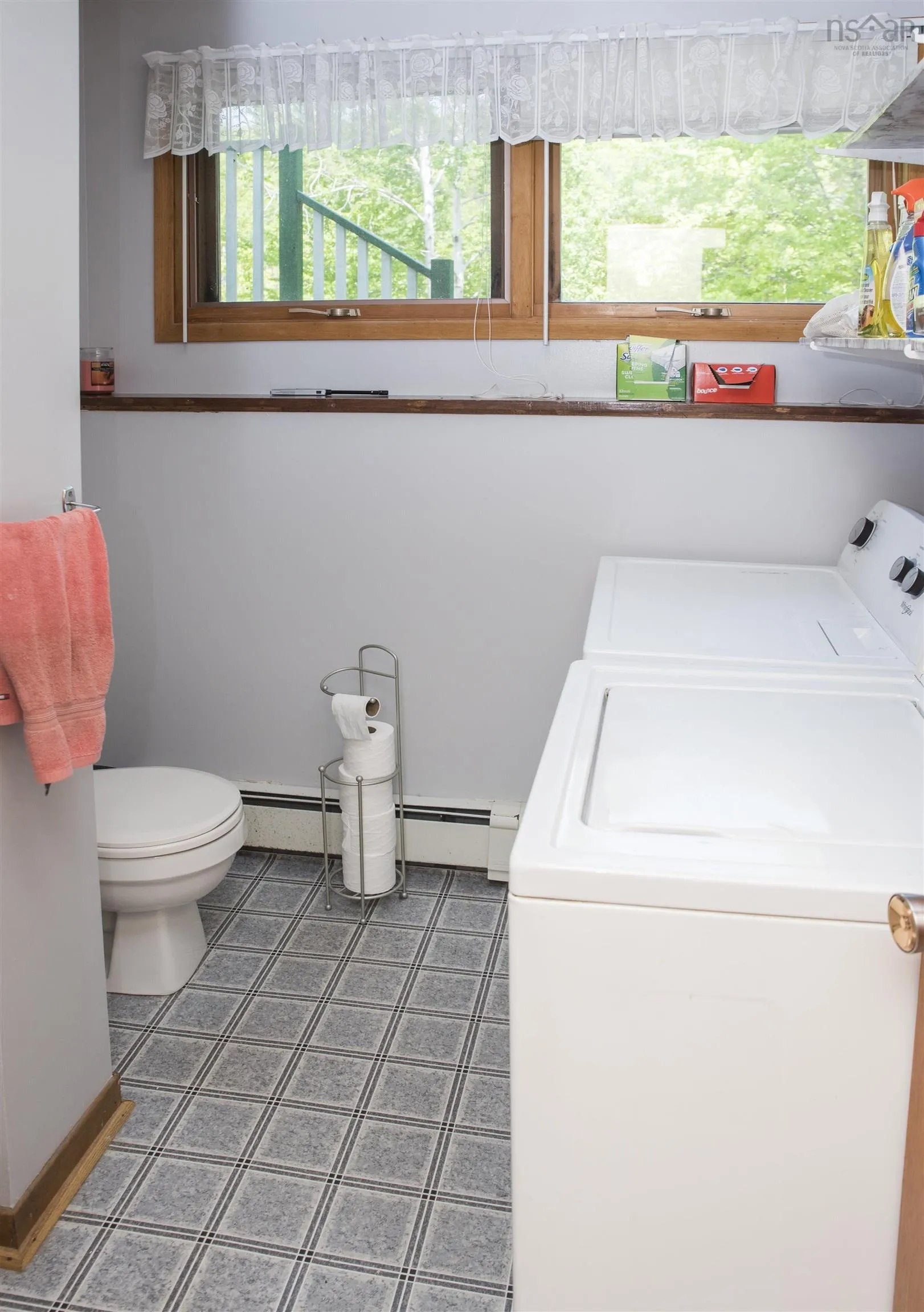 1505 Coxheath Road, Coxheath, NS B1L 1B3, 5 Bedrooms Bedrooms, ,2 BathroomsBathrooms,Residential,For Sale,Coxheath,202520743