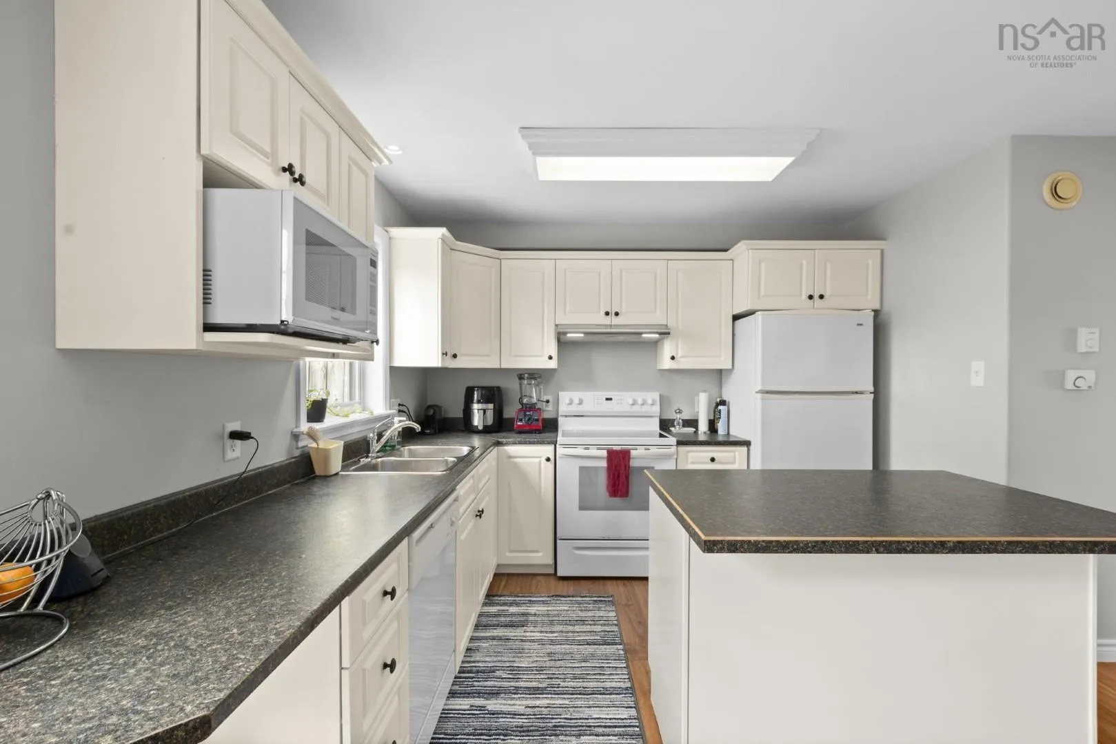139 North Green Road, Lakeside, NS B3T 2L6, 3 Bedrooms Bedrooms, ,3 BathroomsBathrooms,Residential,For Sale,North Green,202525512