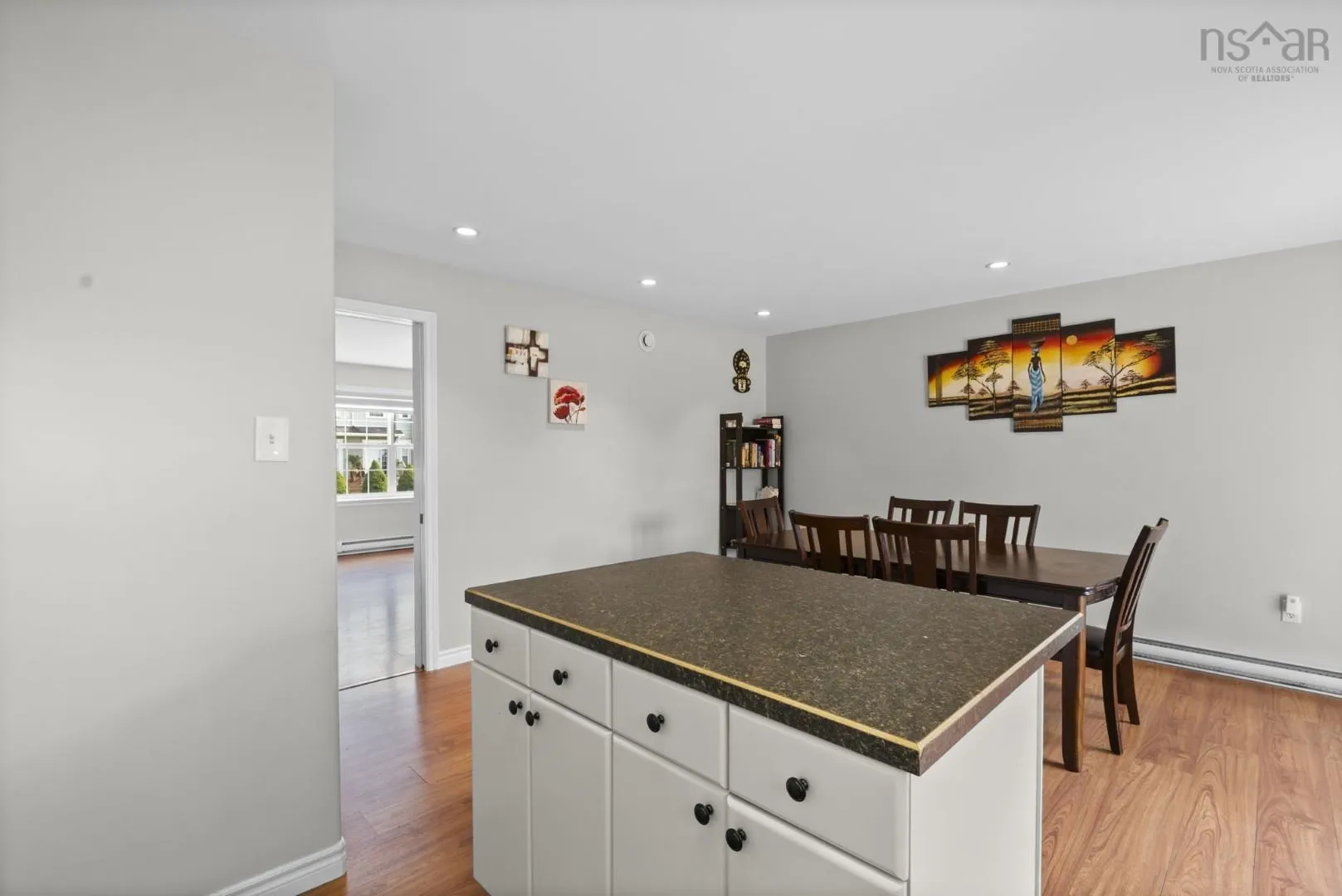 139 North Green Road, Lakeside, NS B3T 2L6, 3 Bedrooms Bedrooms, ,3 BathroomsBathrooms,Residential,For Sale,North Green,202525512
