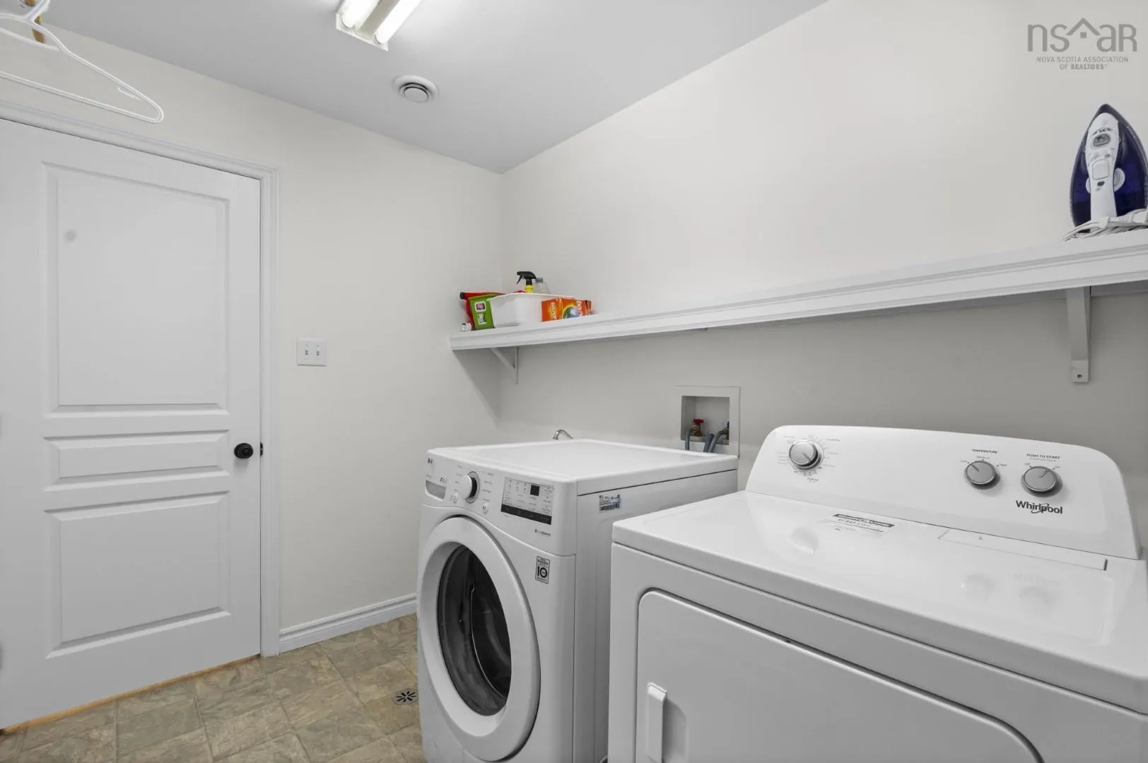 139 North Green Road, Lakeside, NS B3T 2L6, 3 Bedrooms Bedrooms, ,3 BathroomsBathrooms,Residential,For Sale,North Green,202525512