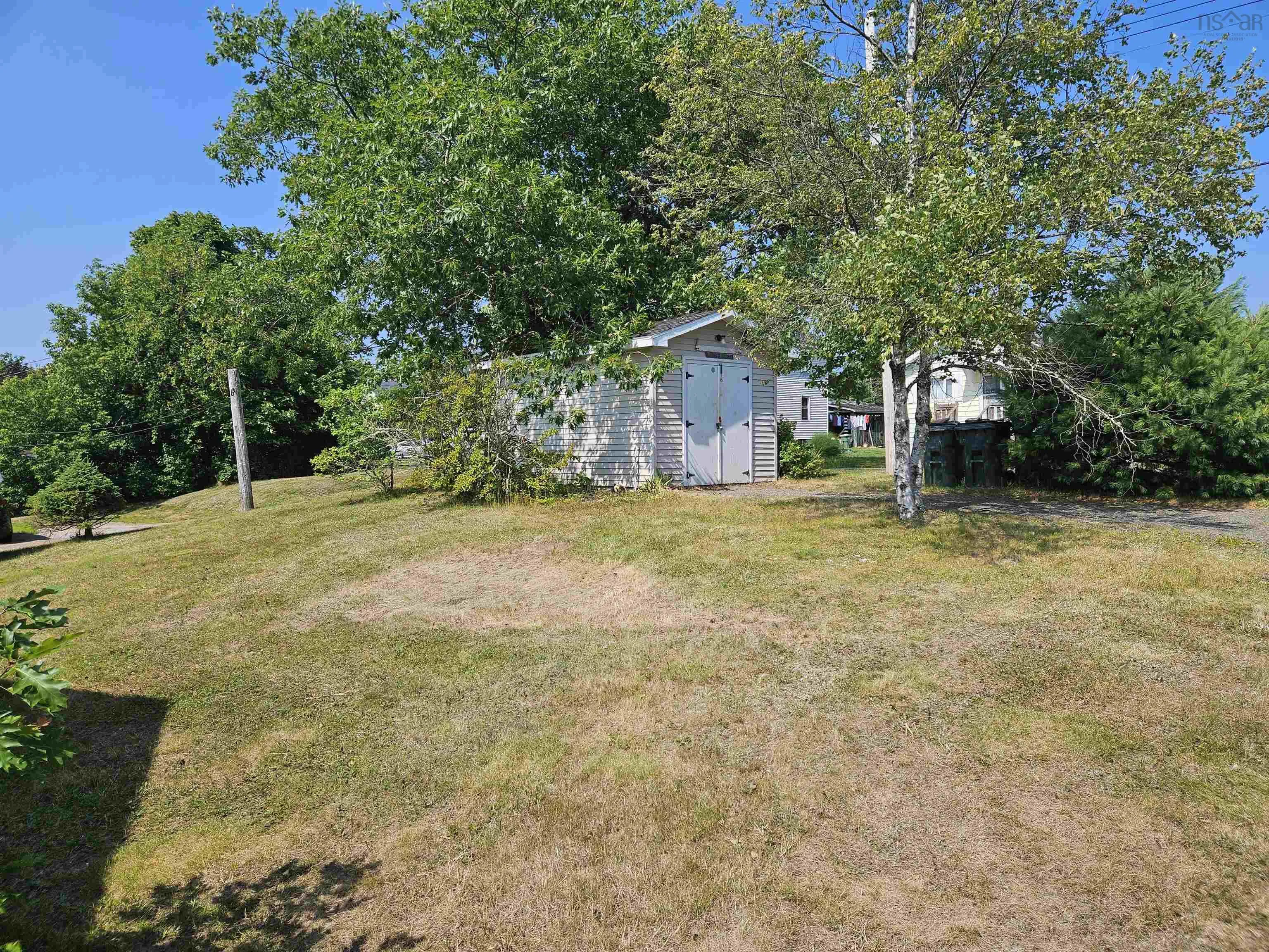 110 & 112 Victoria Street, Springhill, NS B0M 1X0, 2 Bedrooms Bedrooms, ,1 BathroomBathrooms,Residential,For Sale,Victoria,202519293