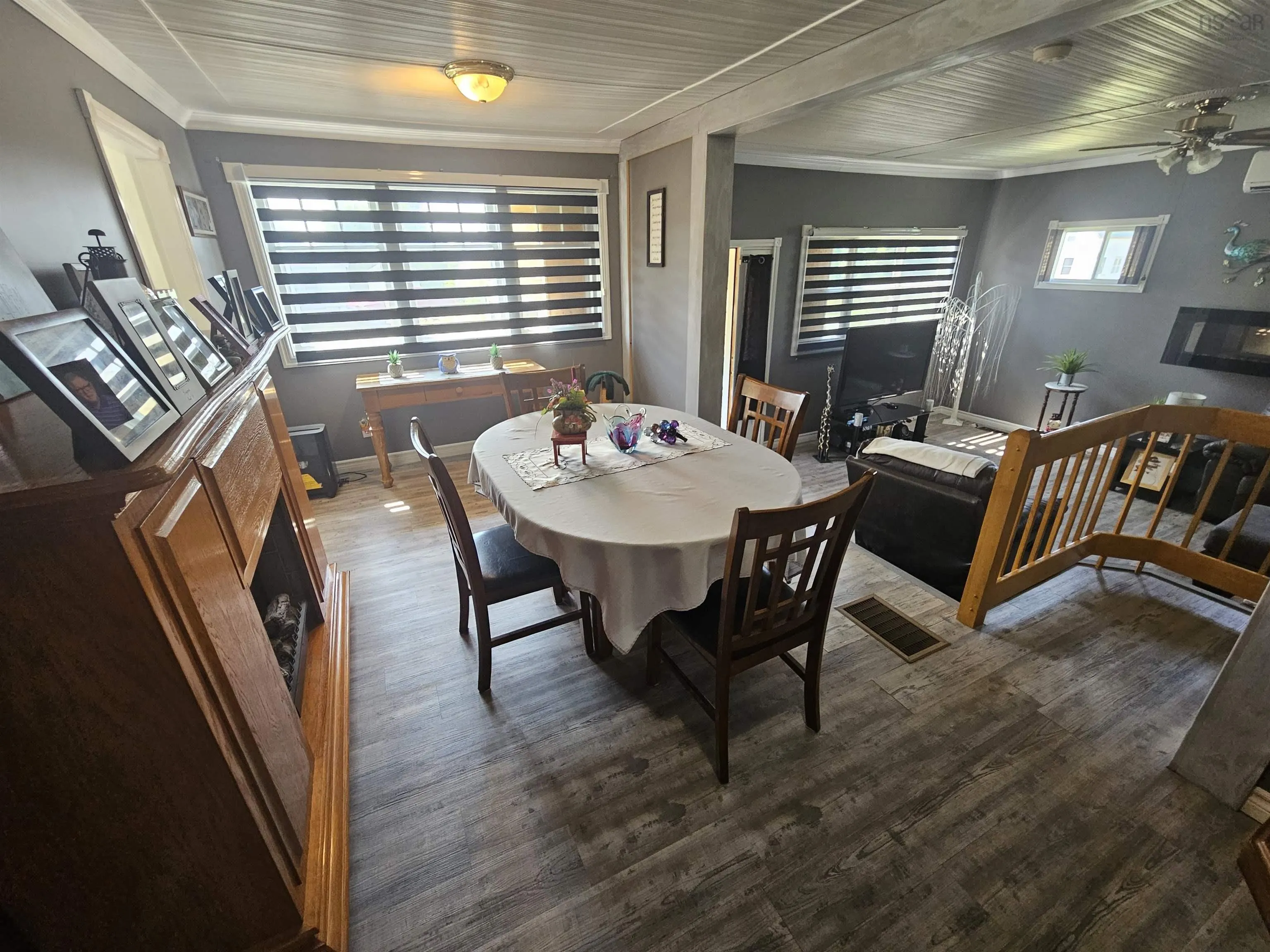 110 & 112 Victoria Street, Springhill, NS B0M 1X0, 2 Bedrooms Bedrooms, ,1 BathroomBathrooms,Residential,For Sale,Victoria,202519293