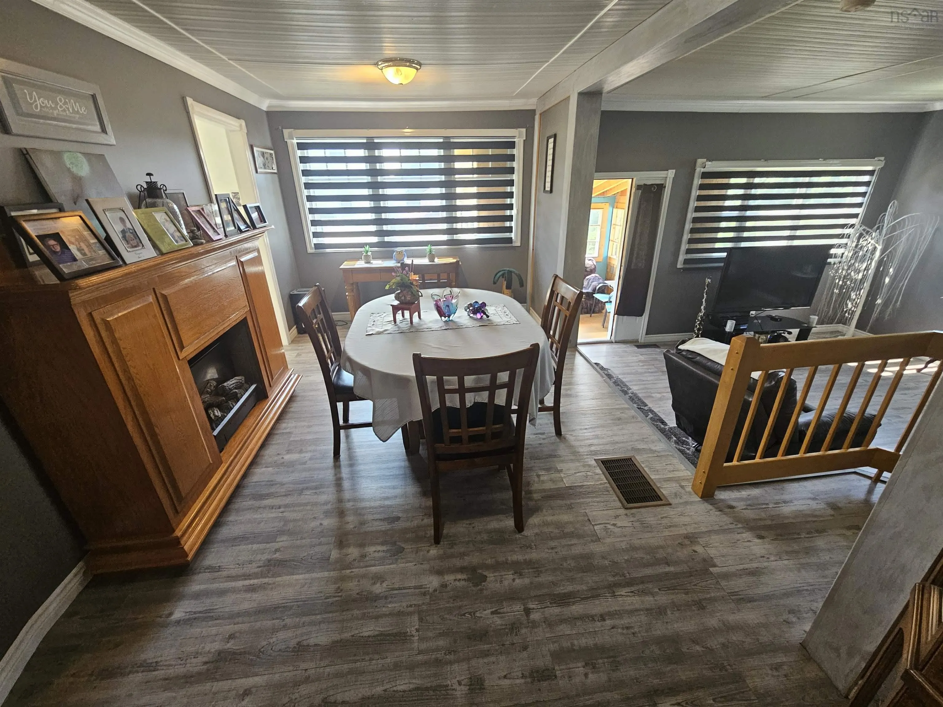 110 & 112 Victoria Street, Springhill, NS B0M 1X0, 2 Bedrooms Bedrooms, ,1 BathroomBathrooms,Residential,For Sale,Victoria,202519293