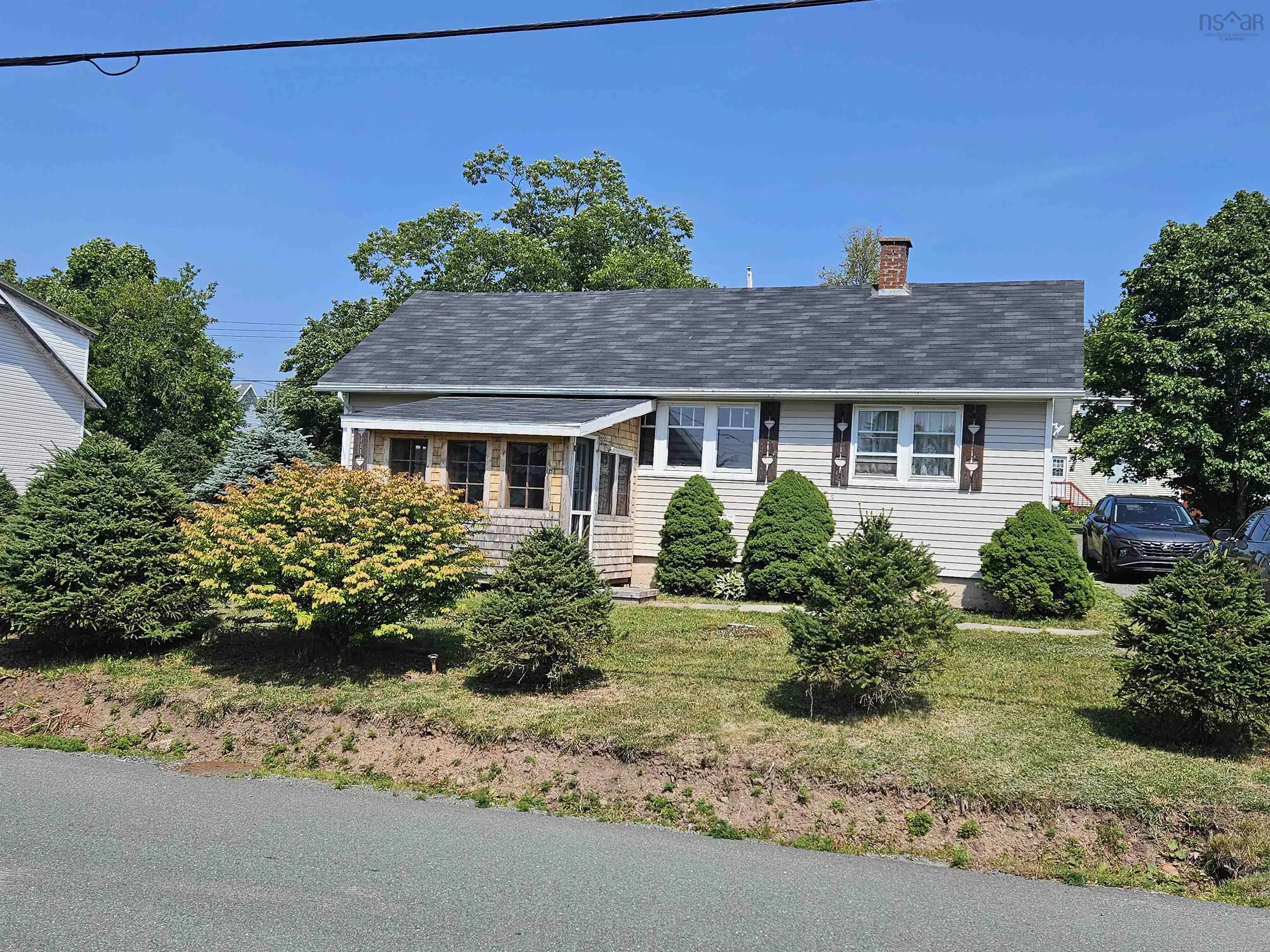 110 & 112 Victoria Street, Springhill, NS B0M 1X0, 2 Bedrooms Bedrooms, ,1 BathroomBathrooms,Residential,For Sale,Victoria,202519293