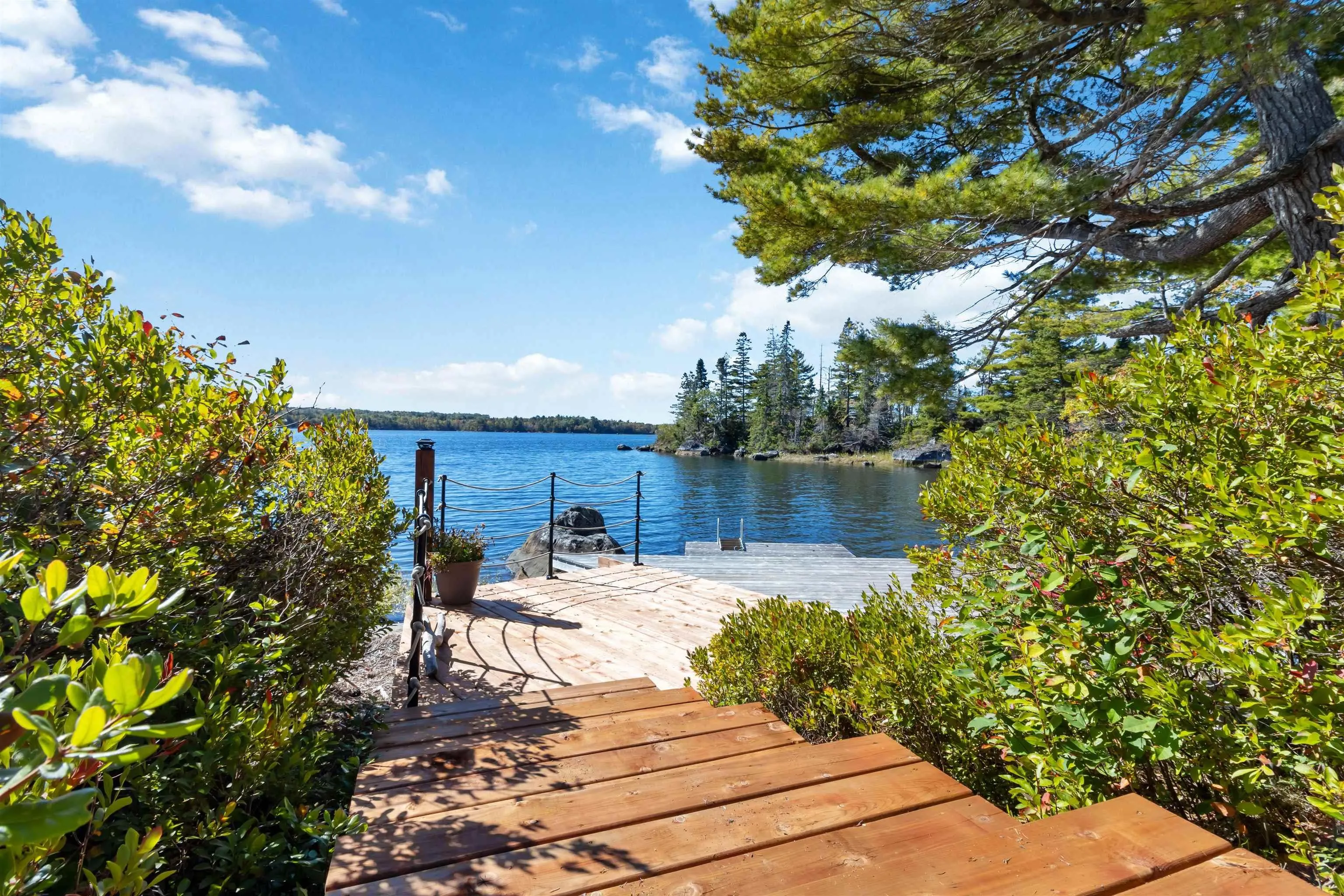 96 Harbour View Drive, Mill Village, NS B0J 2H0, 2 Bedrooms Bedrooms, ,1 BathroomBathrooms,Residential,For Sale,Harbour View,202525501