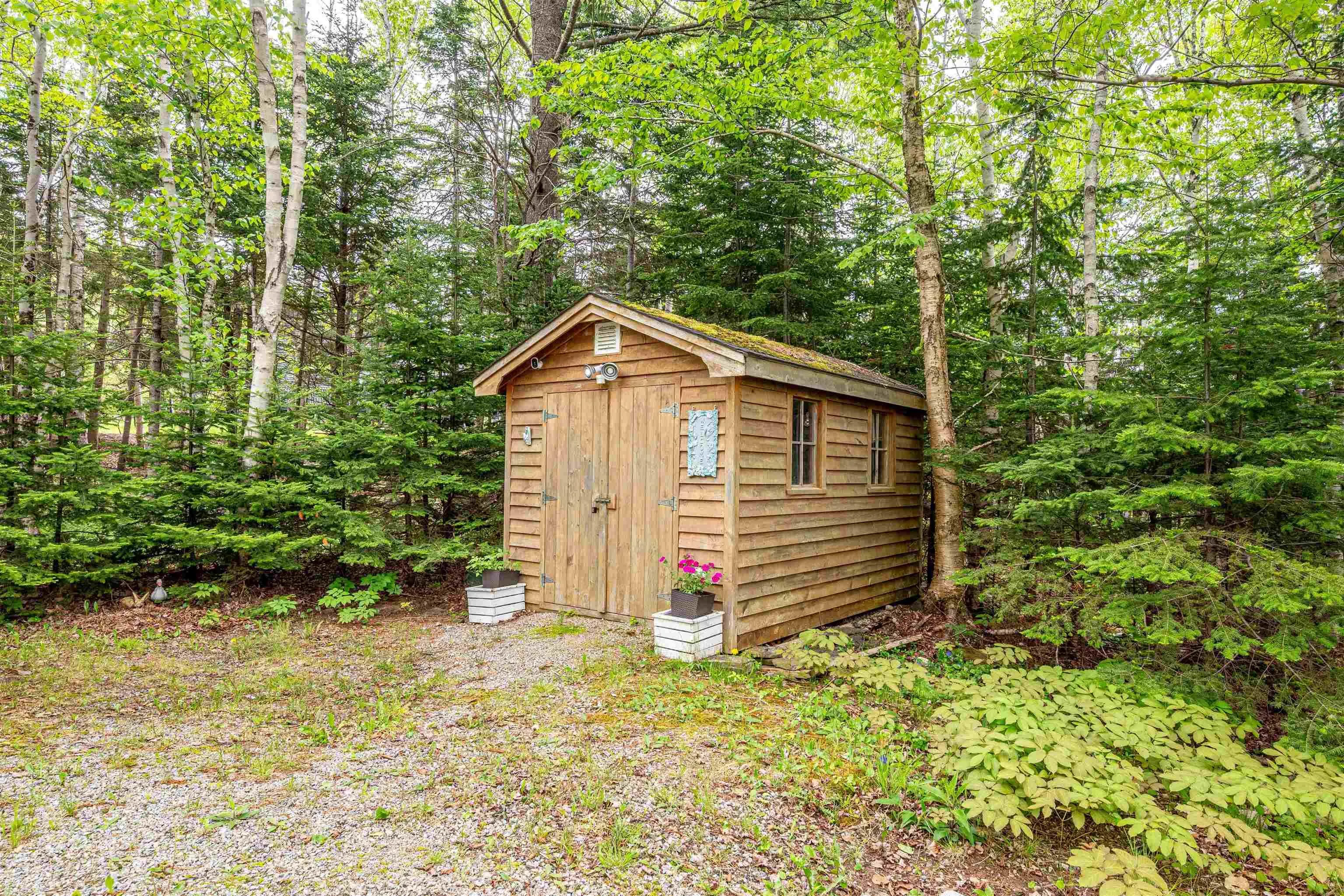 156 Lakewood Drive, Chester Grant, NS B0J 1K0, 2 Bedrooms Bedrooms, ,1 BathroomBathrooms,Residential,For Sale,Lakewood,202522368