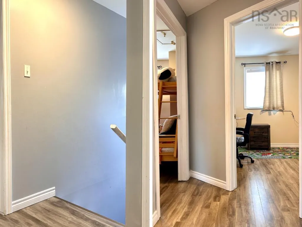 60 Cowan Street, Springhill Ns B0m 1x0, 5 Bedrooms Bedrooms, ,3 BathroomsBathrooms,Residential,For Sale,Cowan,202510372