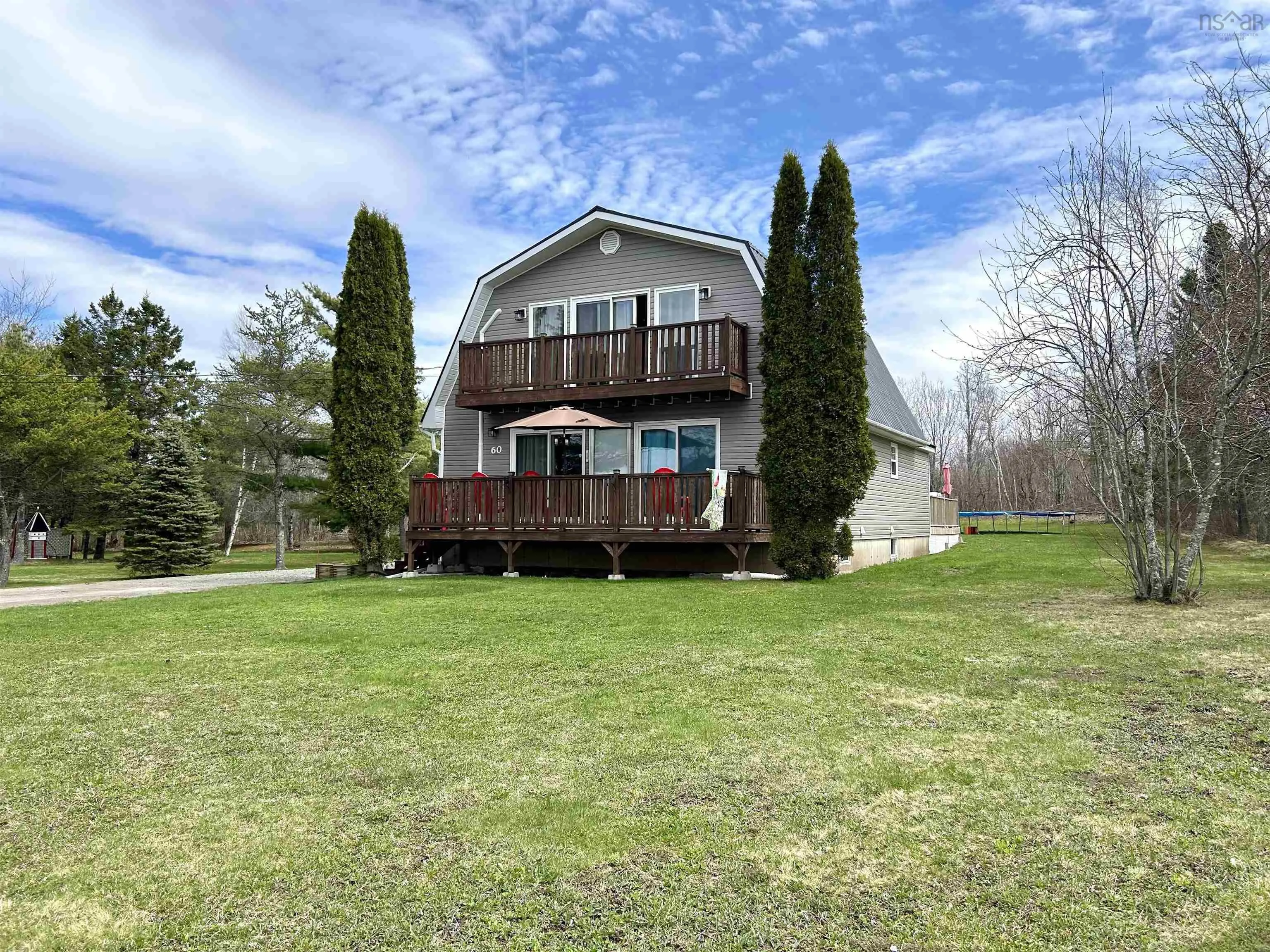 60 Cowan Street, Springhill Ns B0m 1x0, 5 Bedrooms Bedrooms, ,3 BathroomsBathrooms,Residential,For Sale,Cowan,202510372