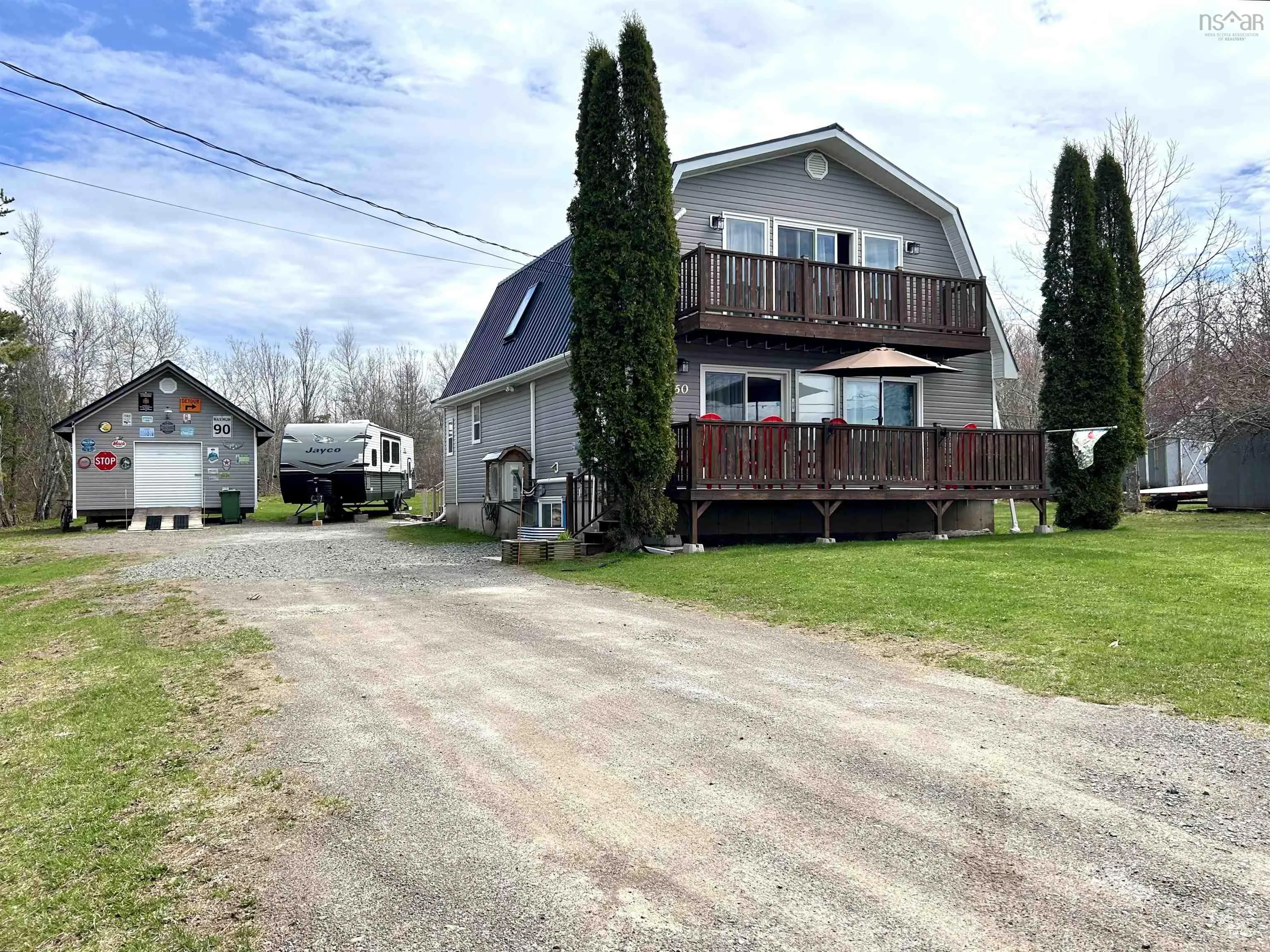 60 Cowan Street, Springhill Ns B0m 1x0, 5 Bedrooms Bedrooms, ,3 BathroomsBathrooms,Residential,For Sale,Cowan,202510372