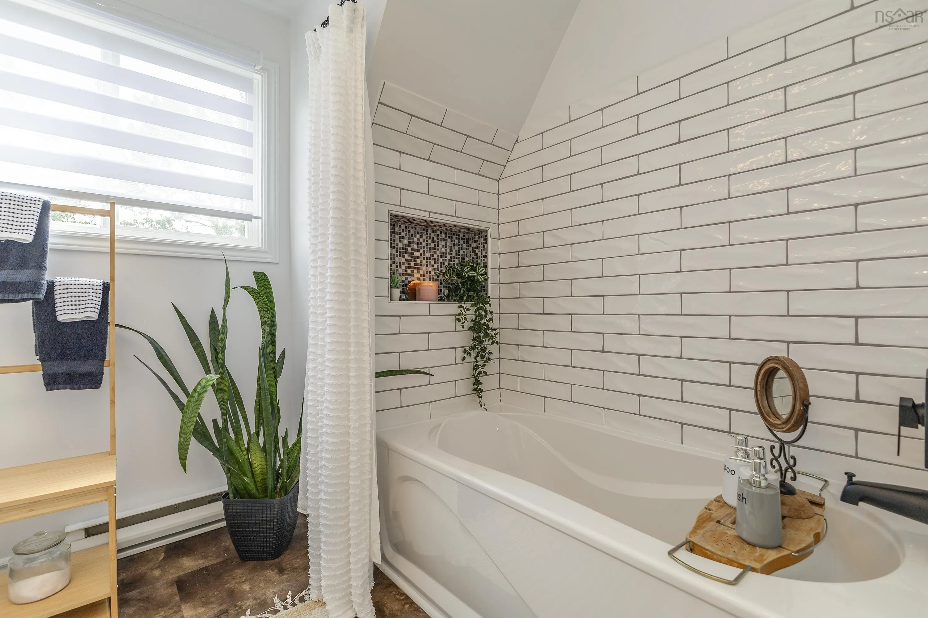 102 Juniper Street, Stellarton, NS B0K 1S0, 3 Bedrooms Bedrooms, ,2 BathroomsBathrooms,Residential,For Sale,Juniper Street,202521809