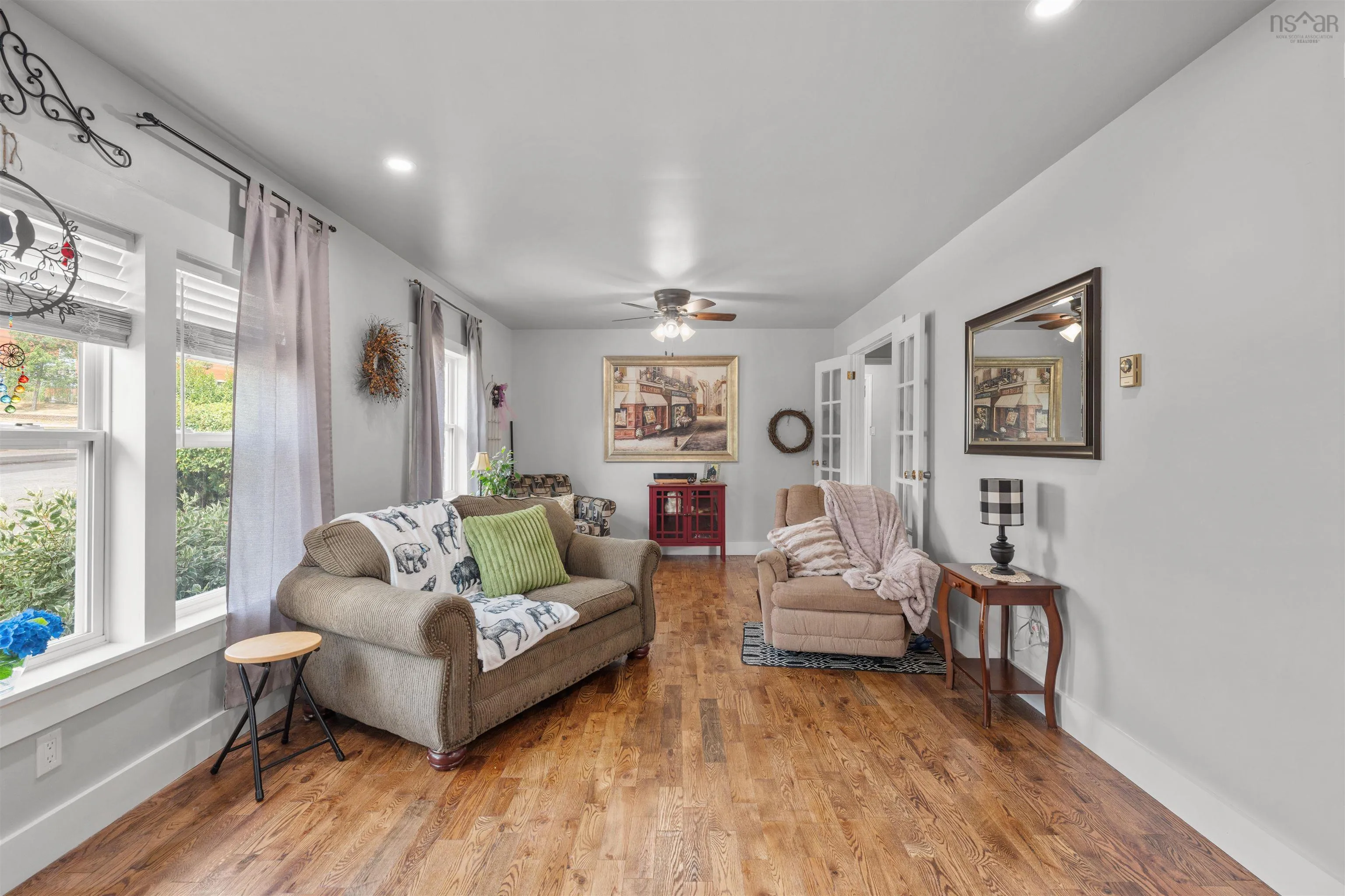 94 King Street, Digby, NS B0V 1A0, 2 Bedrooms Bedrooms, ,3 BathroomsBathrooms,Residential,For Sale,King Street,202514519