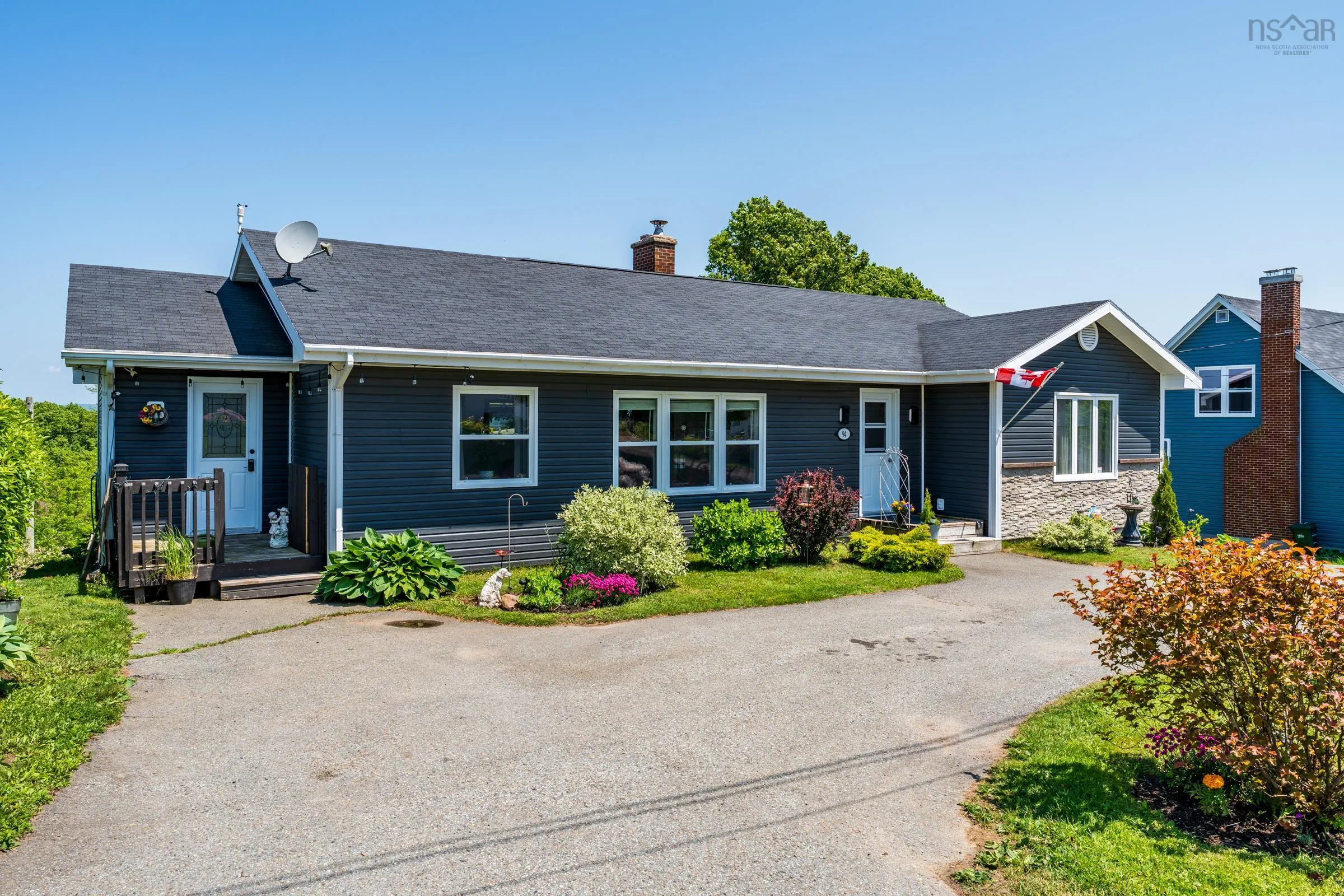 94 King Street, Digby, NS B0V 1A0, 2 Bedrooms Bedrooms, ,3 BathroomsBathrooms,Residential,For Sale,King Street,202514519