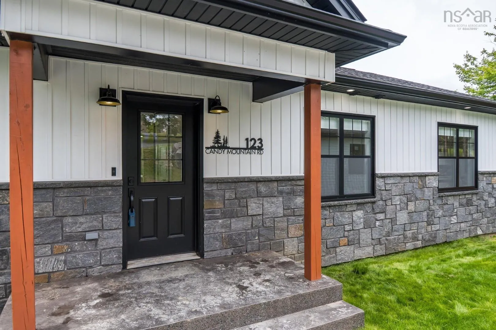 123 Candy Mountain Road, Mineville, NS B2Z 1K4, 4 Bedrooms Bedrooms, ,3 BathroomsBathrooms,Residential,For Sale,Candy Mountain,202517484
