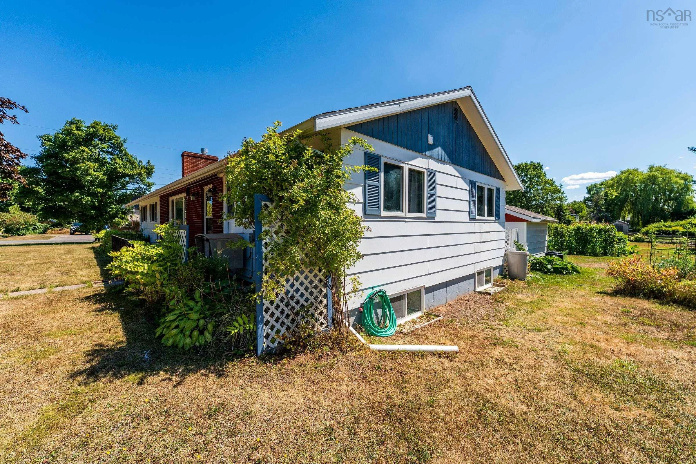 8 Bentley Drive, Middleton, NS B0S 1P0, 4 Bedrooms Bedrooms, ,3 BathroomsBathrooms,Residential,For Sale,Bentley,202521376