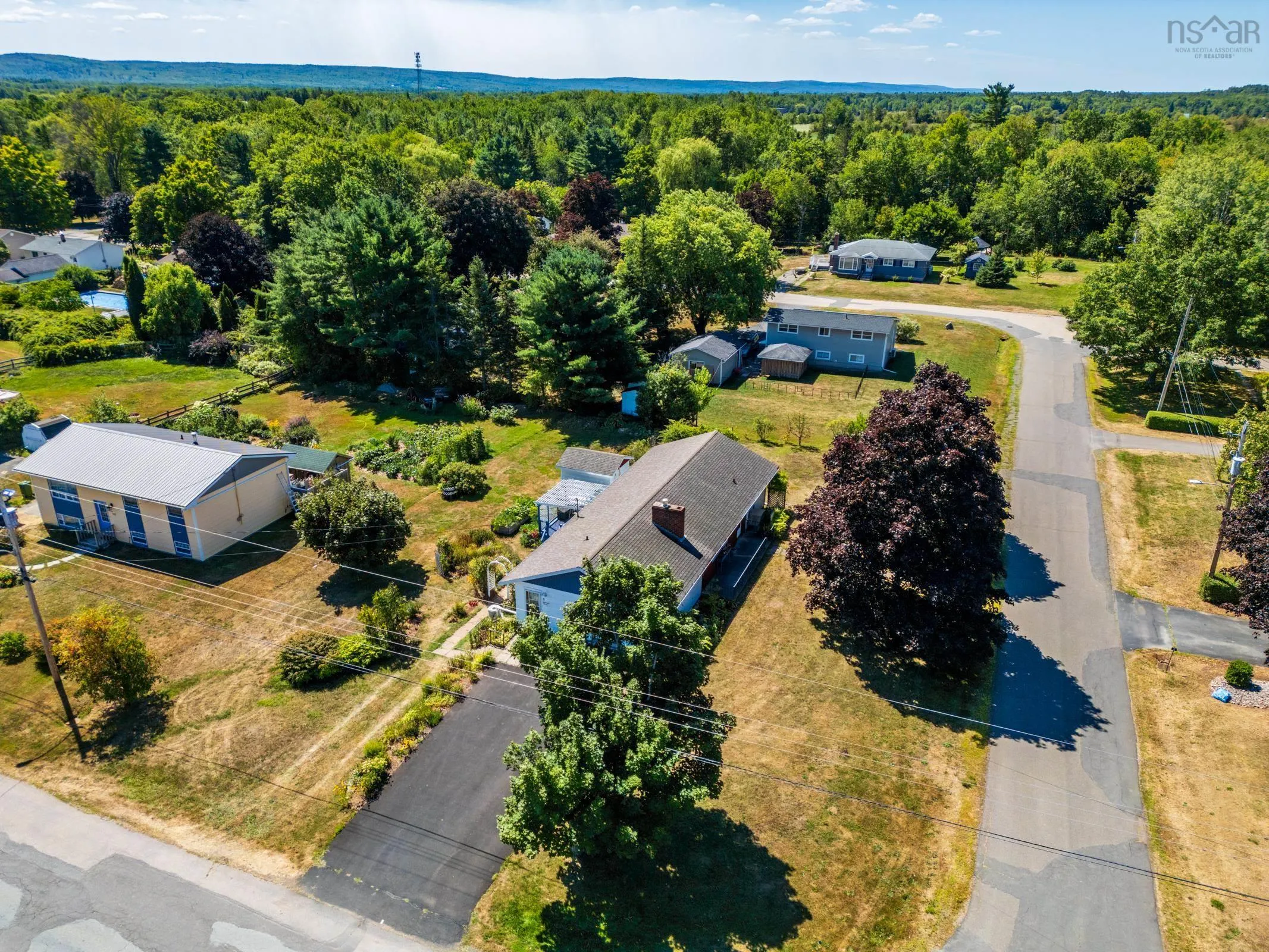 8 Bentley Drive, Middleton, NS B0S 1P0, 4 Bedrooms Bedrooms, ,3 BathroomsBathrooms,Residential,For Sale,Bentley,202521376