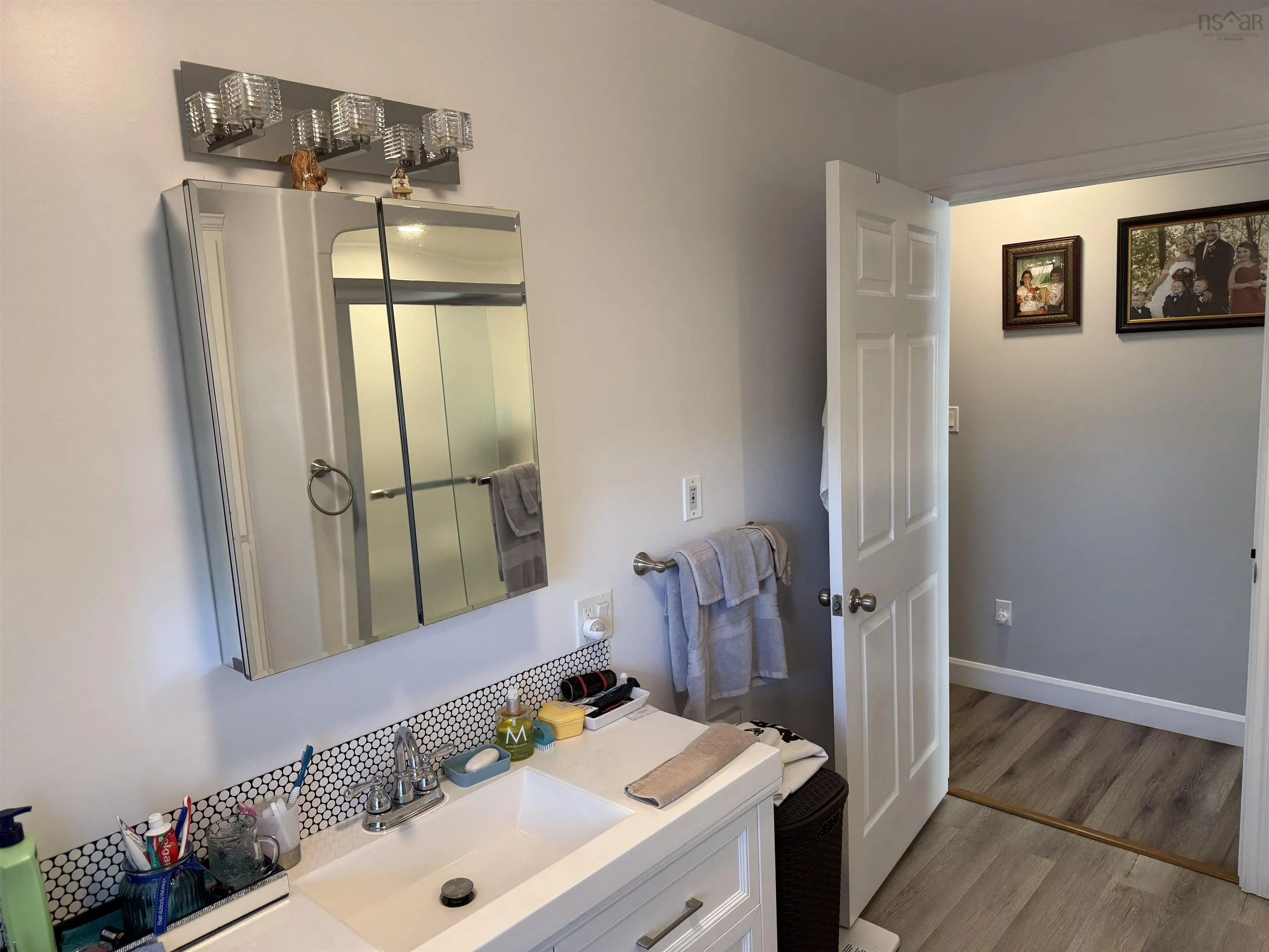 98 Daley Road, New Victoria, NS B1H 4Z8, 2 Bedrooms Bedrooms, ,1 BathroomBathrooms,Residential,For Sale,Daley,202523672