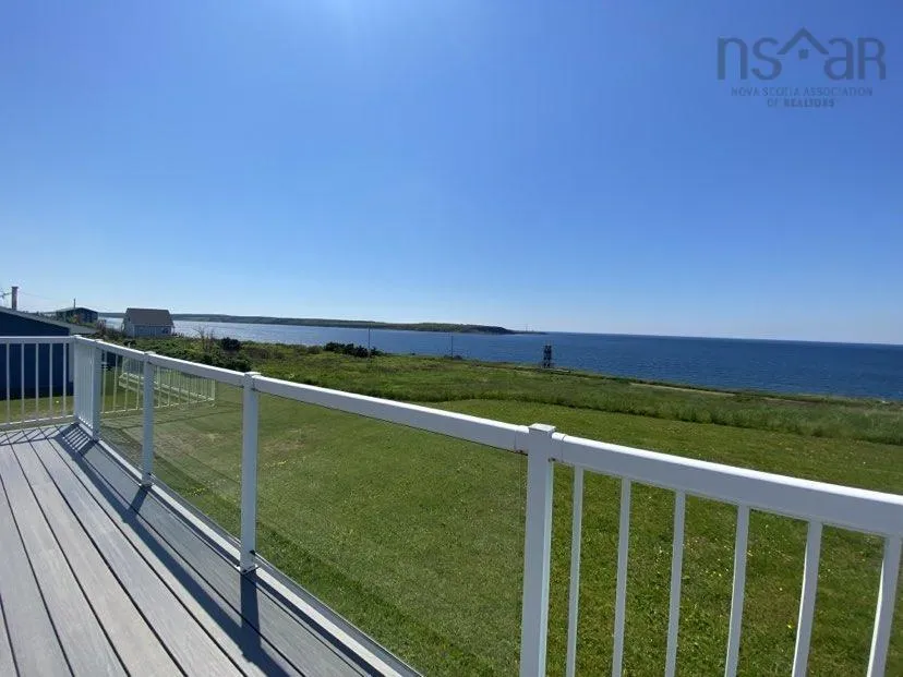 15715 Cabot Trail, Chéticamp Ns B0e 1h0, 5 Bedrooms Bedrooms, ,2 BathroomsBathrooms,Residential,For Sale,Cabot,202505533
