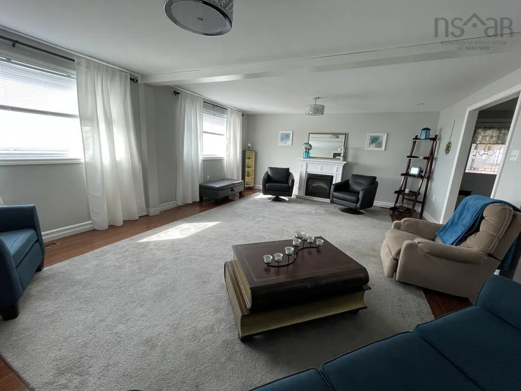 15715 Cabot Trail, Chéticamp Ns B0e 1h0, 5 Bedrooms Bedrooms, ,2 BathroomsBathrooms,Residential,For Sale,Cabot,202505533