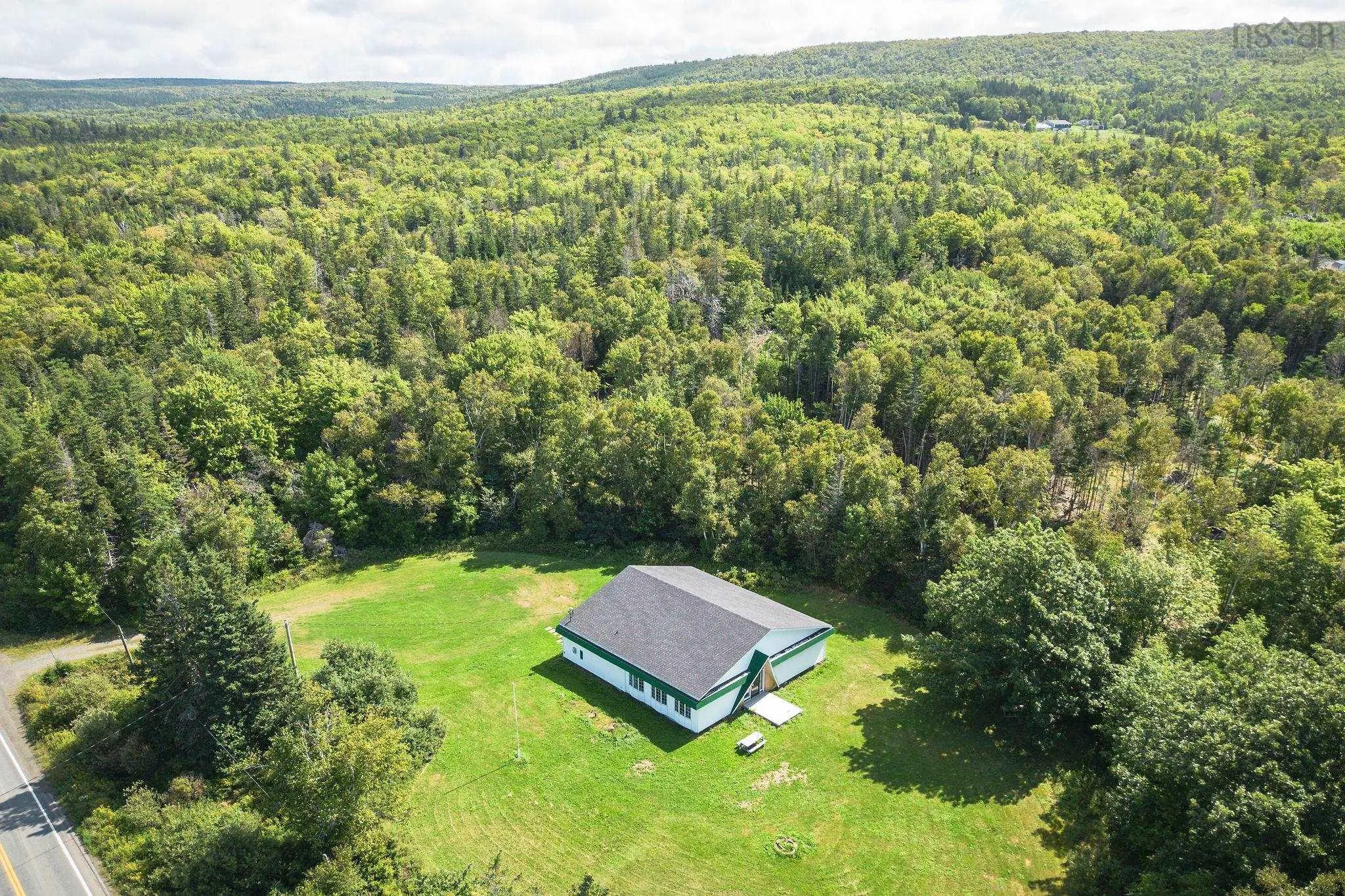 16552 No. 19 Highway, Inverside Ns B0e 1n0, 4 Bedrooms Bedrooms, ,3 BathroomsBathrooms,Residential,For Sale,No. 19,202421095