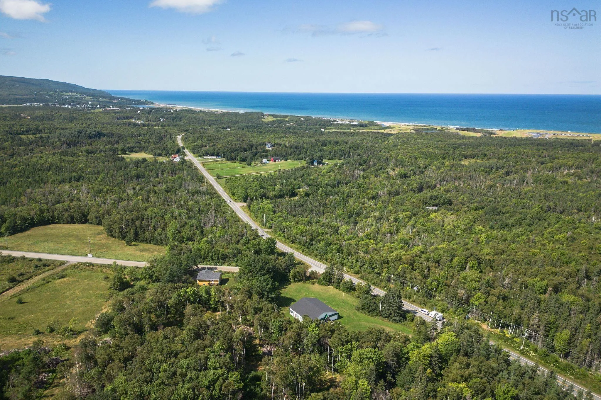16552 No. 19 Highway, Inverside Ns B0e 1n0, 4 Bedrooms Bedrooms, ,3 BathroomsBathrooms,Residential,For Sale,No. 19,202421095