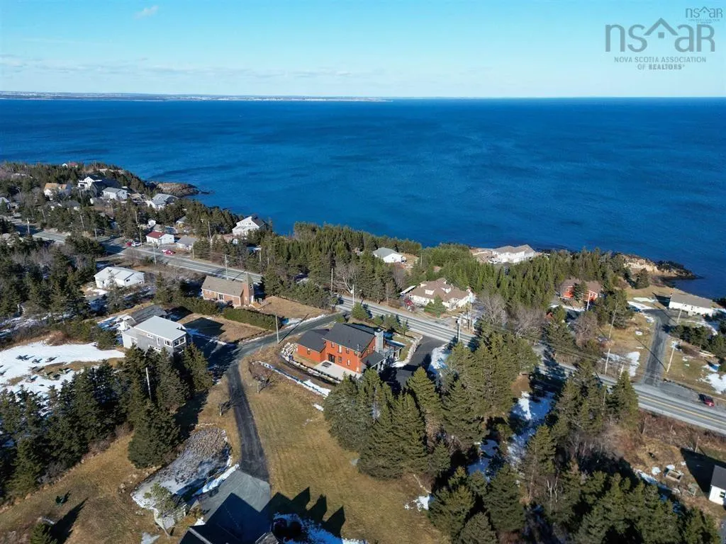 657 Ketch Harbour Road, Portuguese Cove, NS B3V 1K1, 4 Bedrooms Bedrooms, ,3 BathroomsBathrooms,Residential,For Sale,Ketch Harbour,202517993