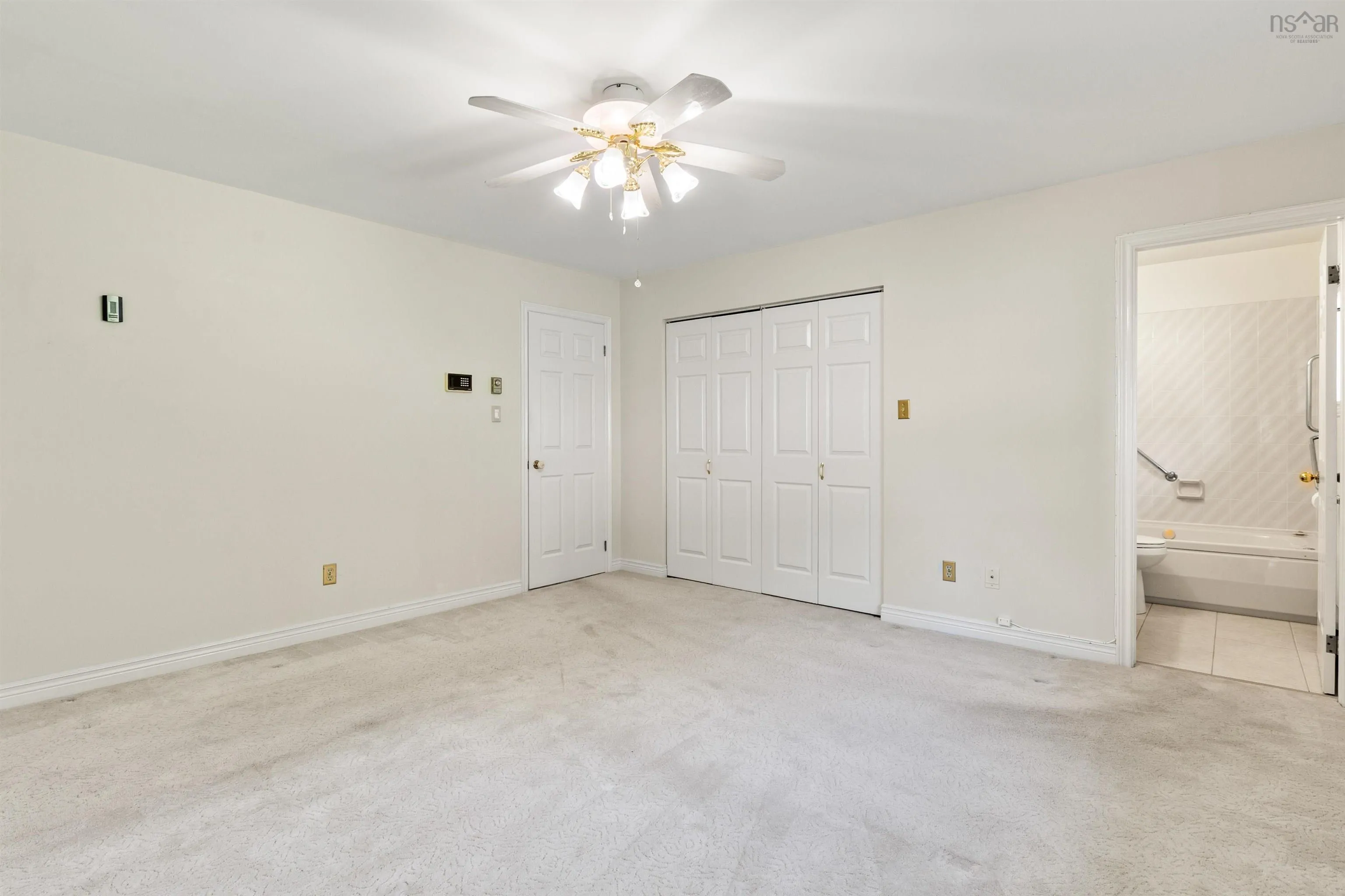2 Griffin Place, Cole Harbour, NS B2V 2N5, 4 Bedrooms Bedrooms, ,3 BathroomsBathrooms,Residential,For Sale,Griffin,202519082