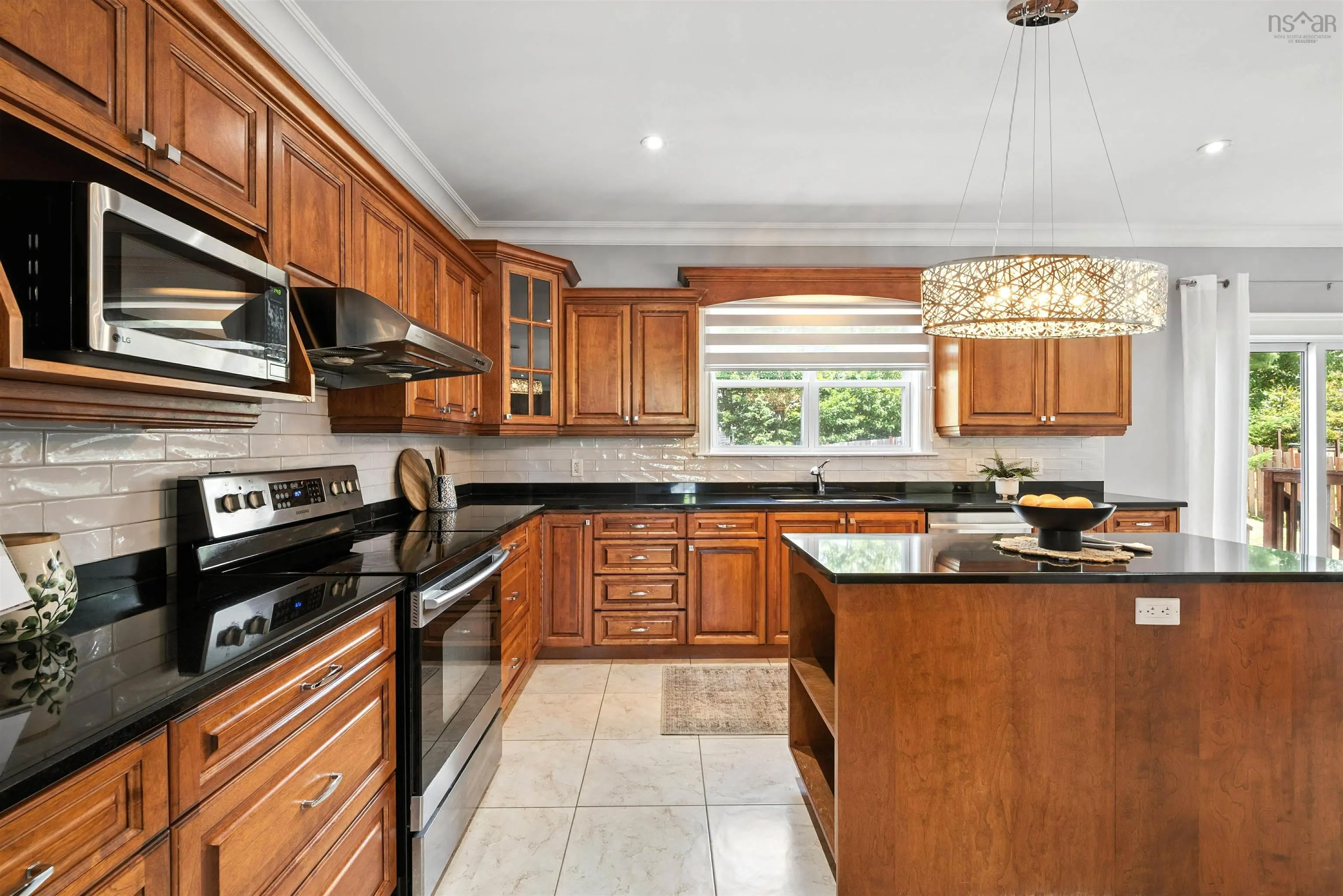 426 Southgate Drive, Bedford, NS B4A 4L8, 6 Bedrooms Bedrooms, ,4 BathroomsBathrooms,Residential,For Sale,Southgate,202518432