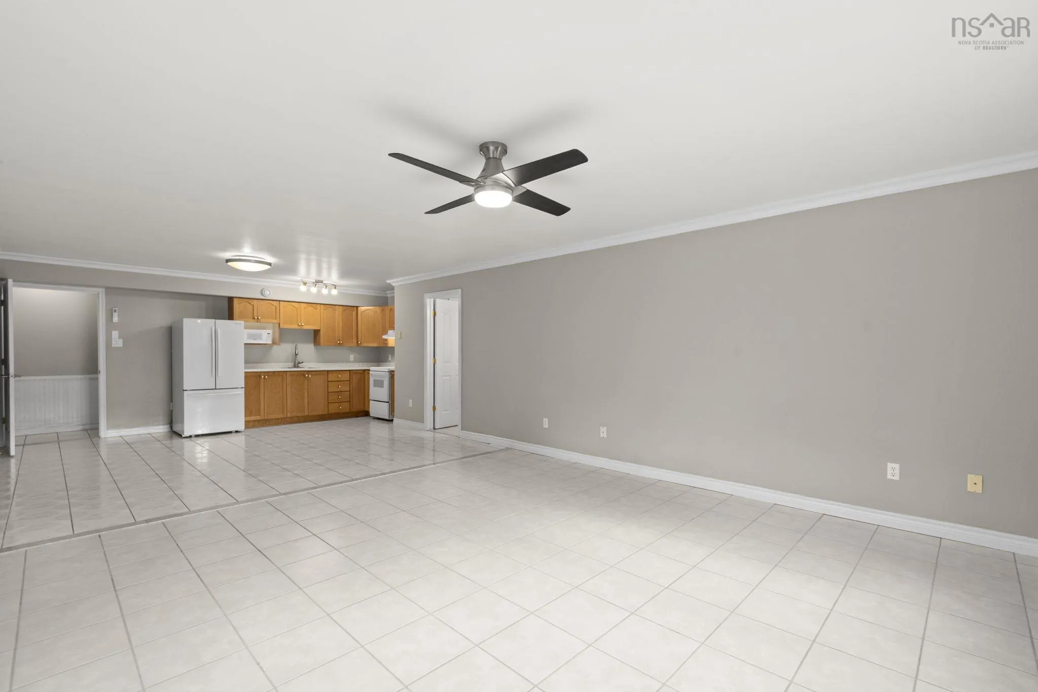 15 Bingham Drive, Stillwater, NS B3Z 1M4, 6 Bedrooms Bedrooms, ,3 BathroomsBathrooms,Residential,For Sale,Bingham,202522607