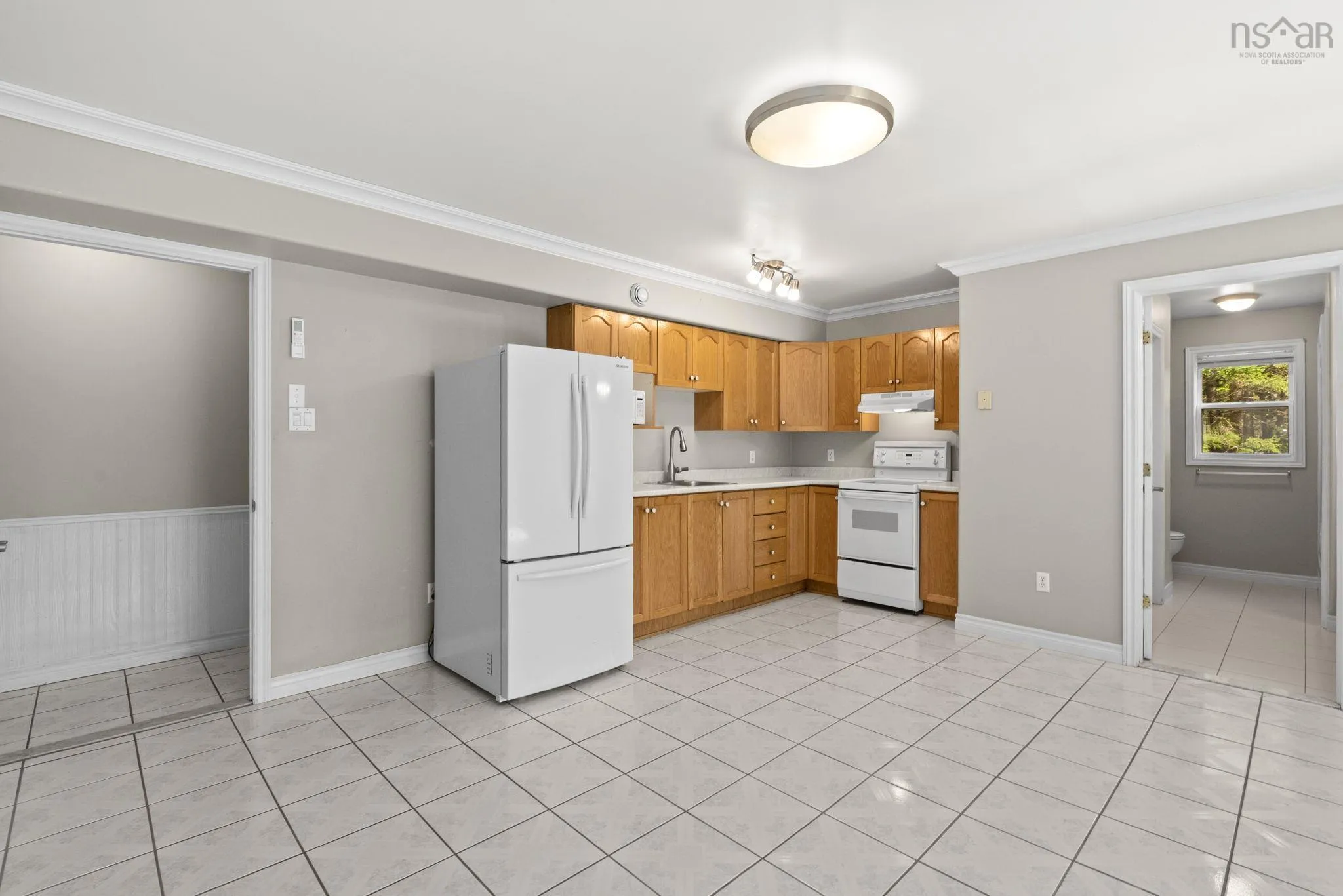 15 Bingham Drive, Stillwater, NS B3Z 1M4, 6 Bedrooms Bedrooms, ,3 BathroomsBathrooms,Residential,For Sale,Bingham,202522607