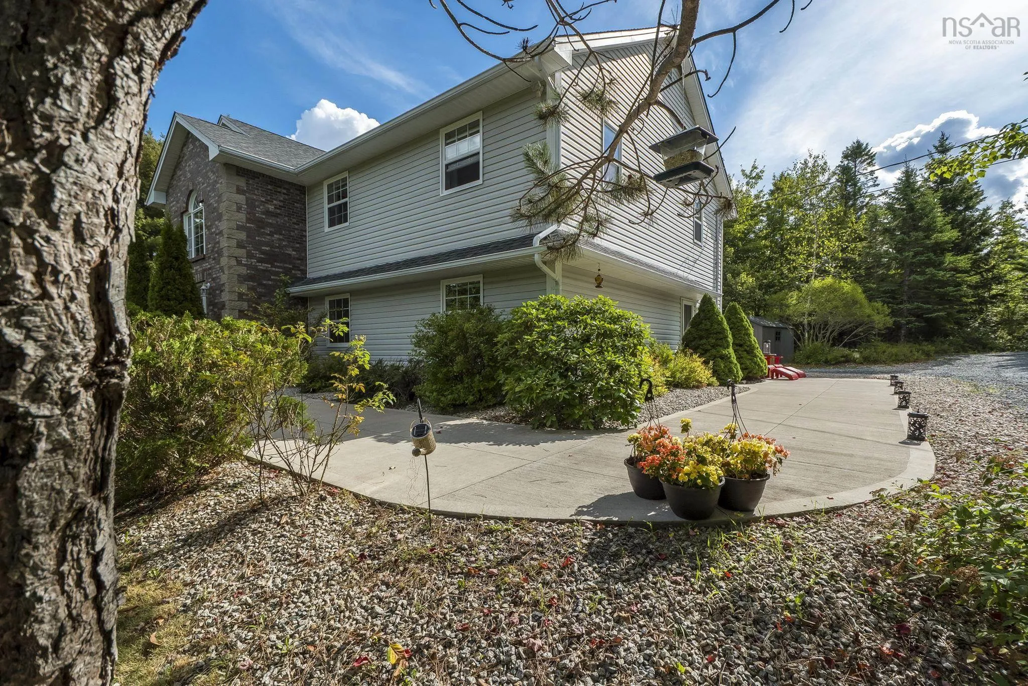 15 Bingham Drive, Stillwater, NS B3Z 1M4, 6 Bedrooms Bedrooms, ,3 BathroomsBathrooms,Residential,For Sale,Bingham,202522607