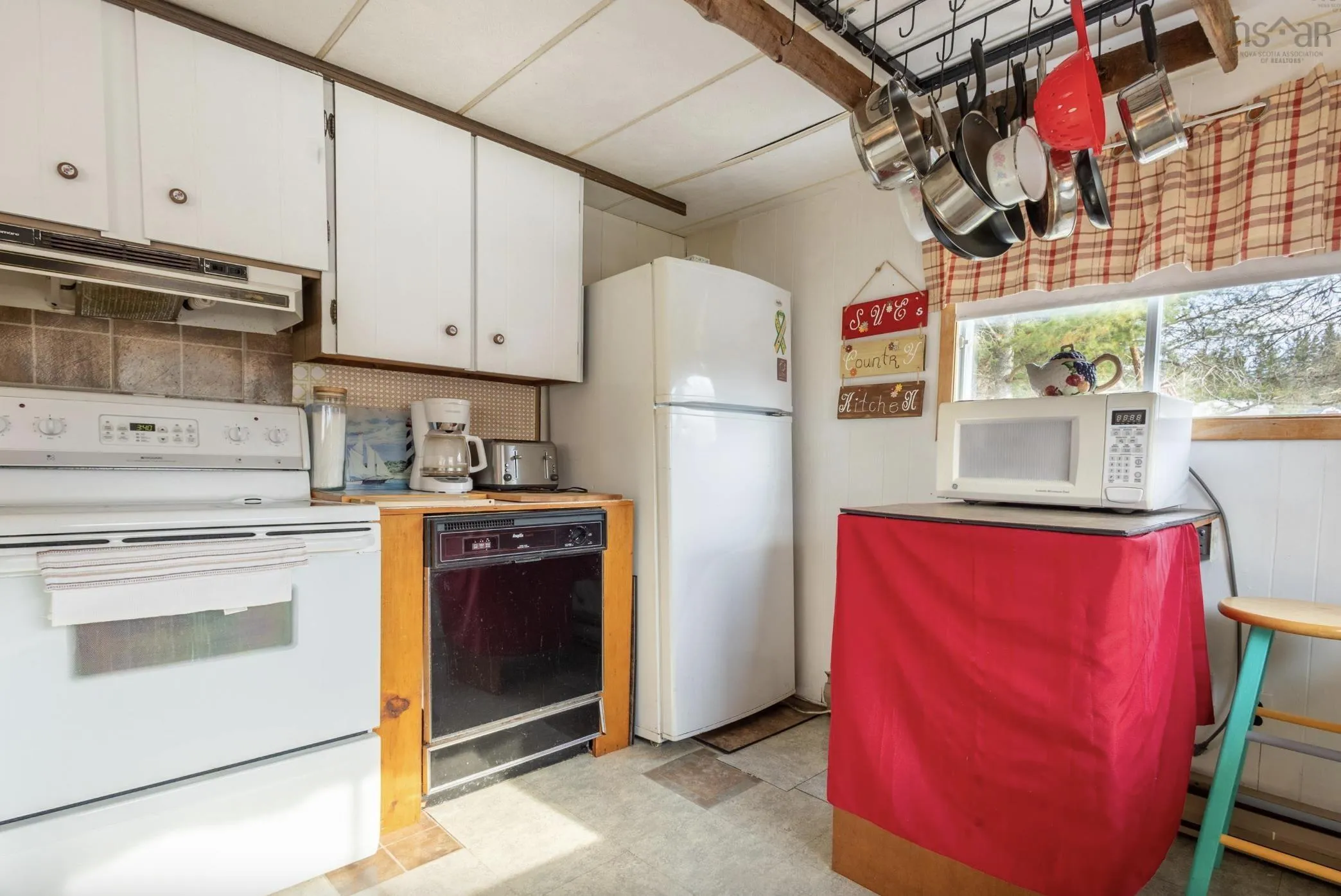 19 Channel Road, Boisdale, NS B1Y 3T2, 3 Bedrooms Bedrooms, ,2 BathroomsBathrooms,Residential,For Sale,Channel,202513065