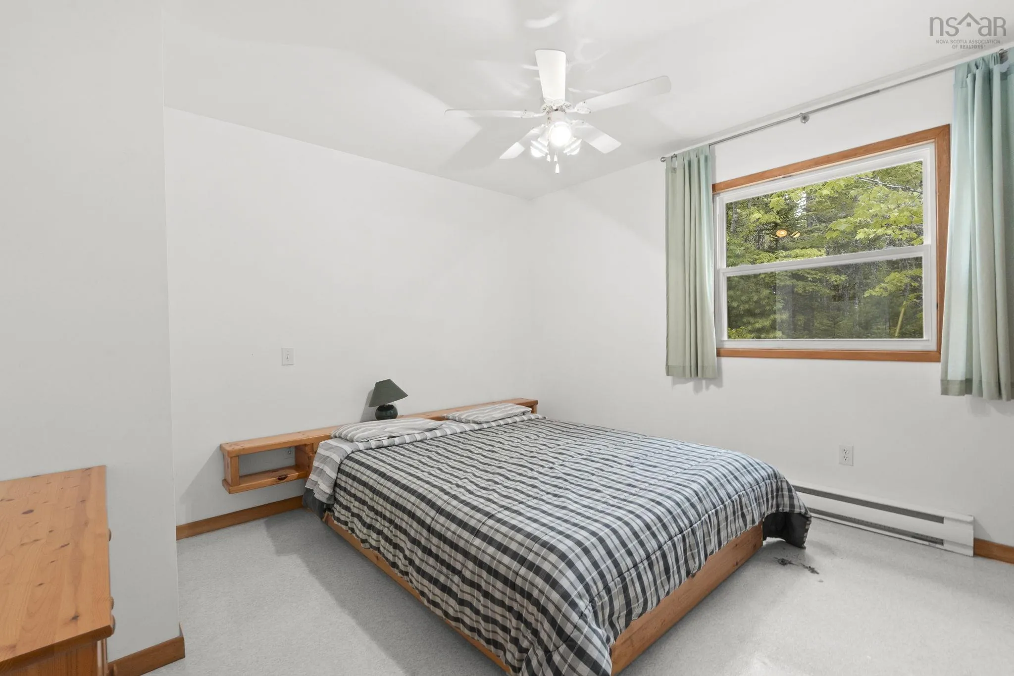 376 Lakefront Drive, Chelsea, NS B4V 7M9, 4 Bedrooms Bedrooms, ,1 BathroomBathrooms,Residential,For Sale,Lakefront,202519566