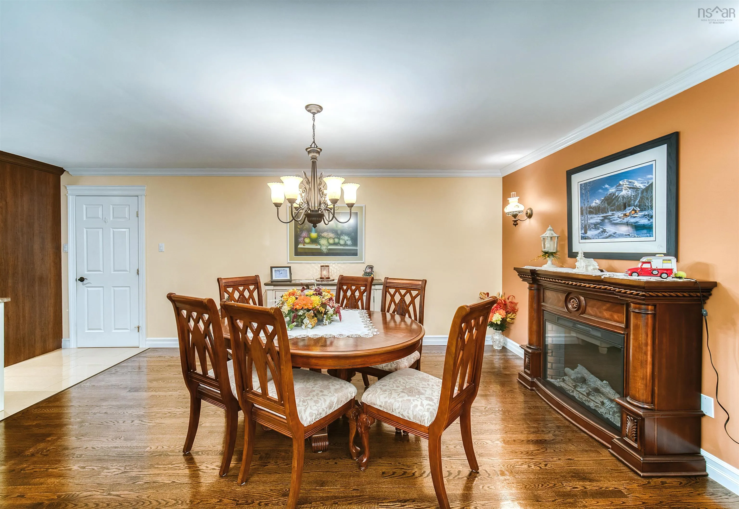 20 Perry Court, Fall River Ns B2t 1a4, 3 Bedrooms Bedrooms, ,4 BathroomsBathrooms,Residential,For Sale,Perry,202503401