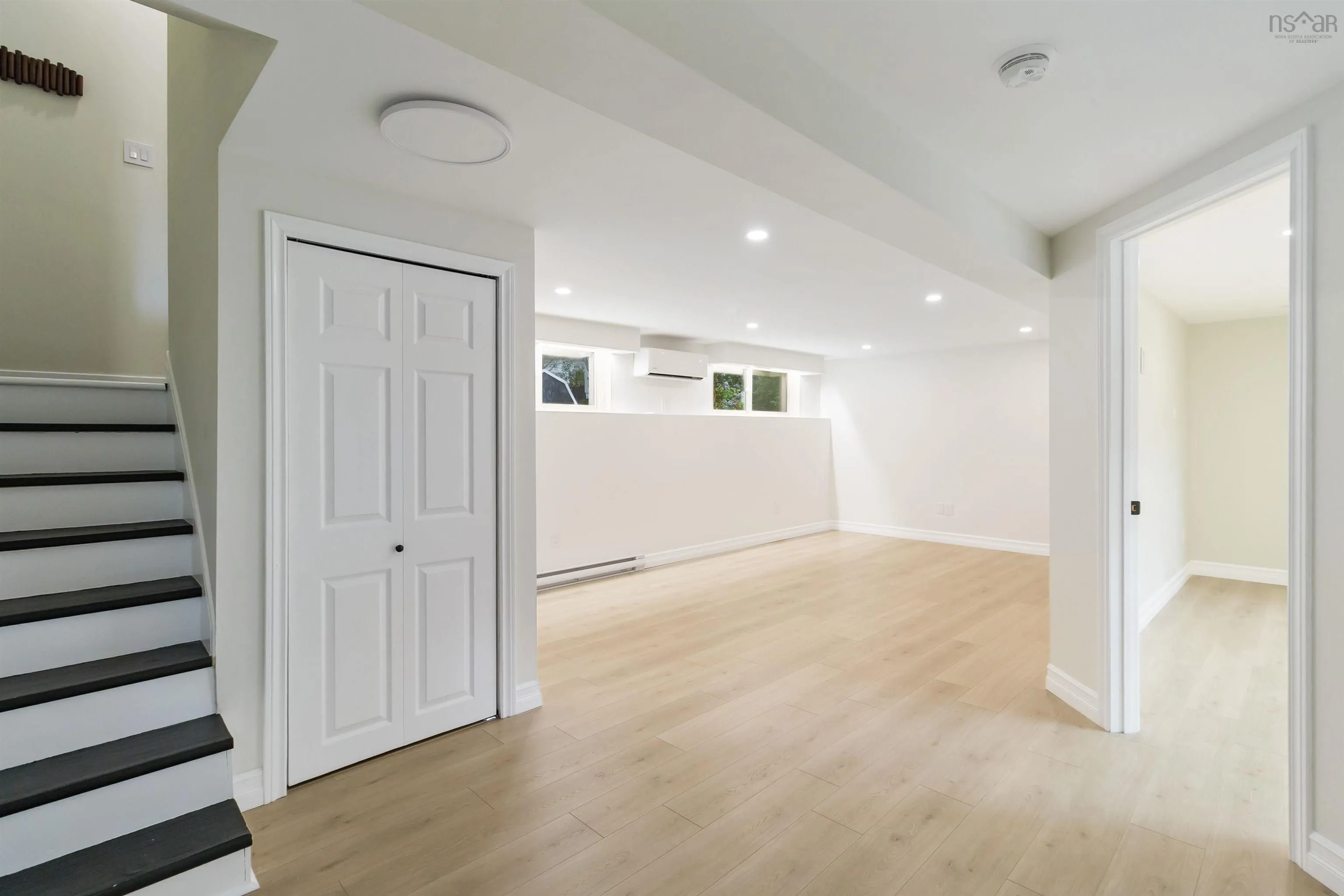 1 Brannon Drive, Dartmouth, NS B3A 3W7, 4 Bedrooms Bedrooms, ,2 BathroomsBathrooms,Residential,For Sale,Brannon,202524834