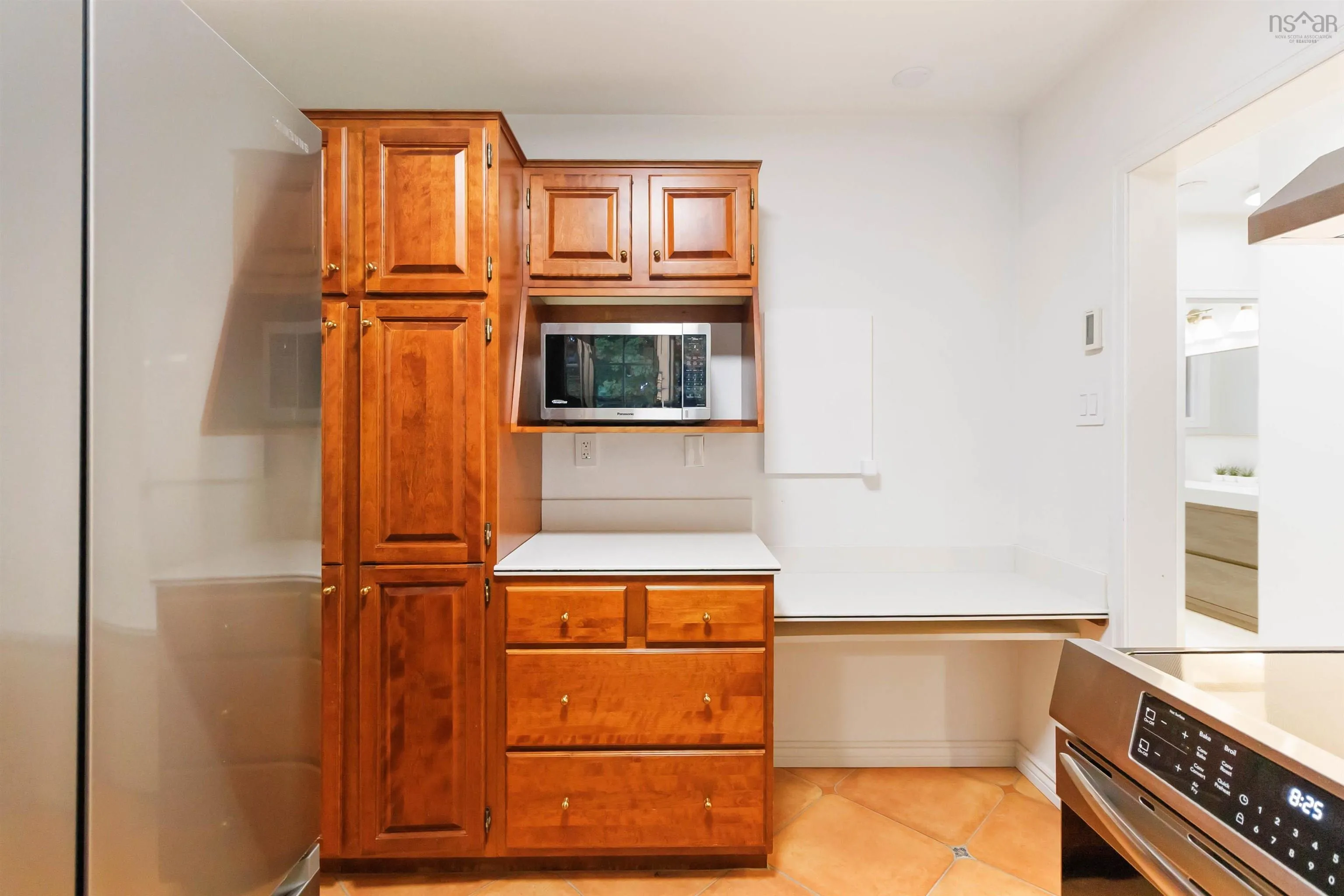 1 Brannon Drive, Dartmouth, NS B3A 3W7, 4 Bedrooms Bedrooms, ,2 BathroomsBathrooms,Residential,For Sale,Brannon,202524834