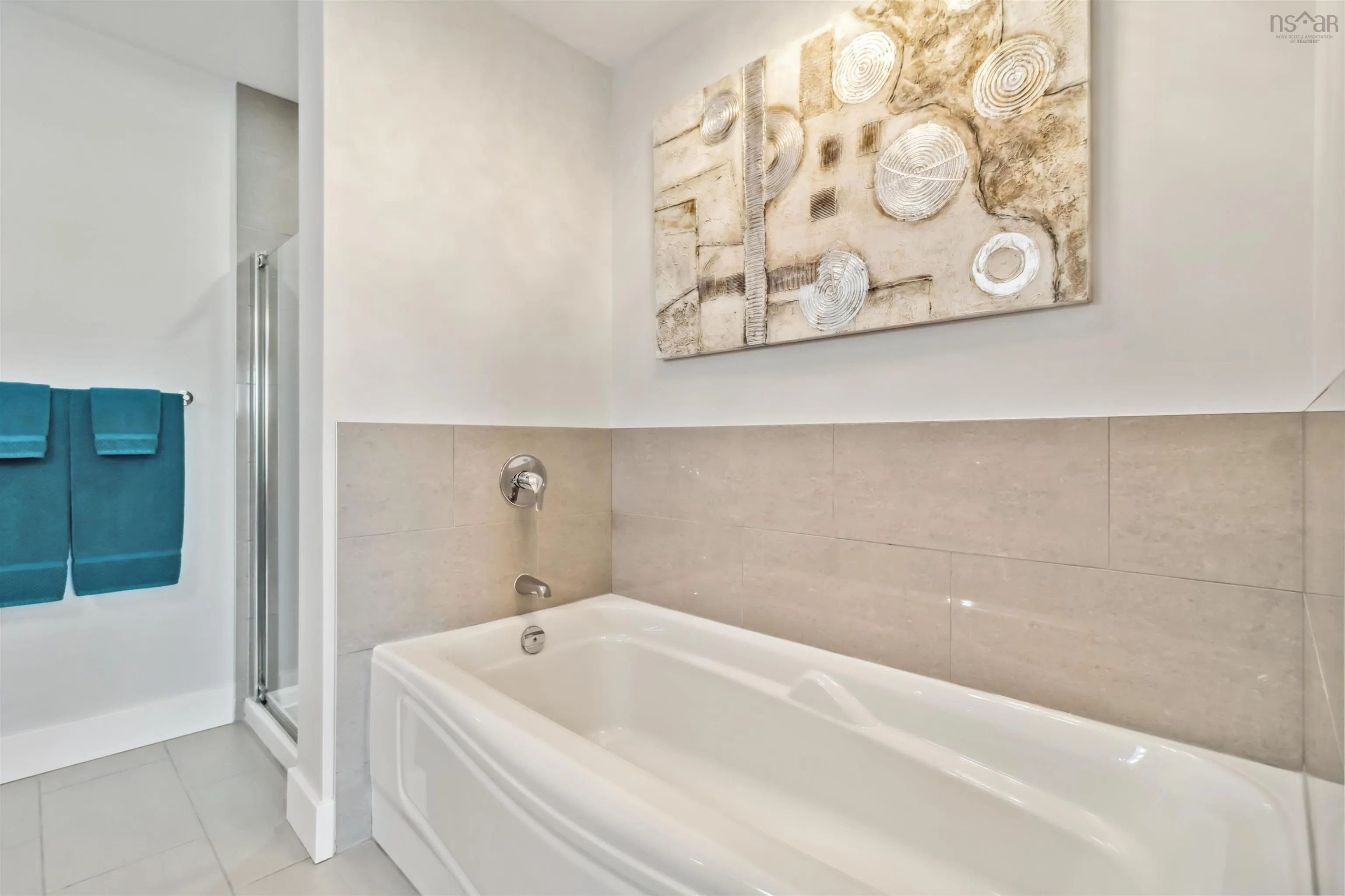 31 Kings Wharf Place, Dartmouth, NS B2Y 0C1, 2 Bedrooms Bedrooms, ,2 BathroomsBathrooms,Residential,For Sale,Kings Wharf Place,202511028
