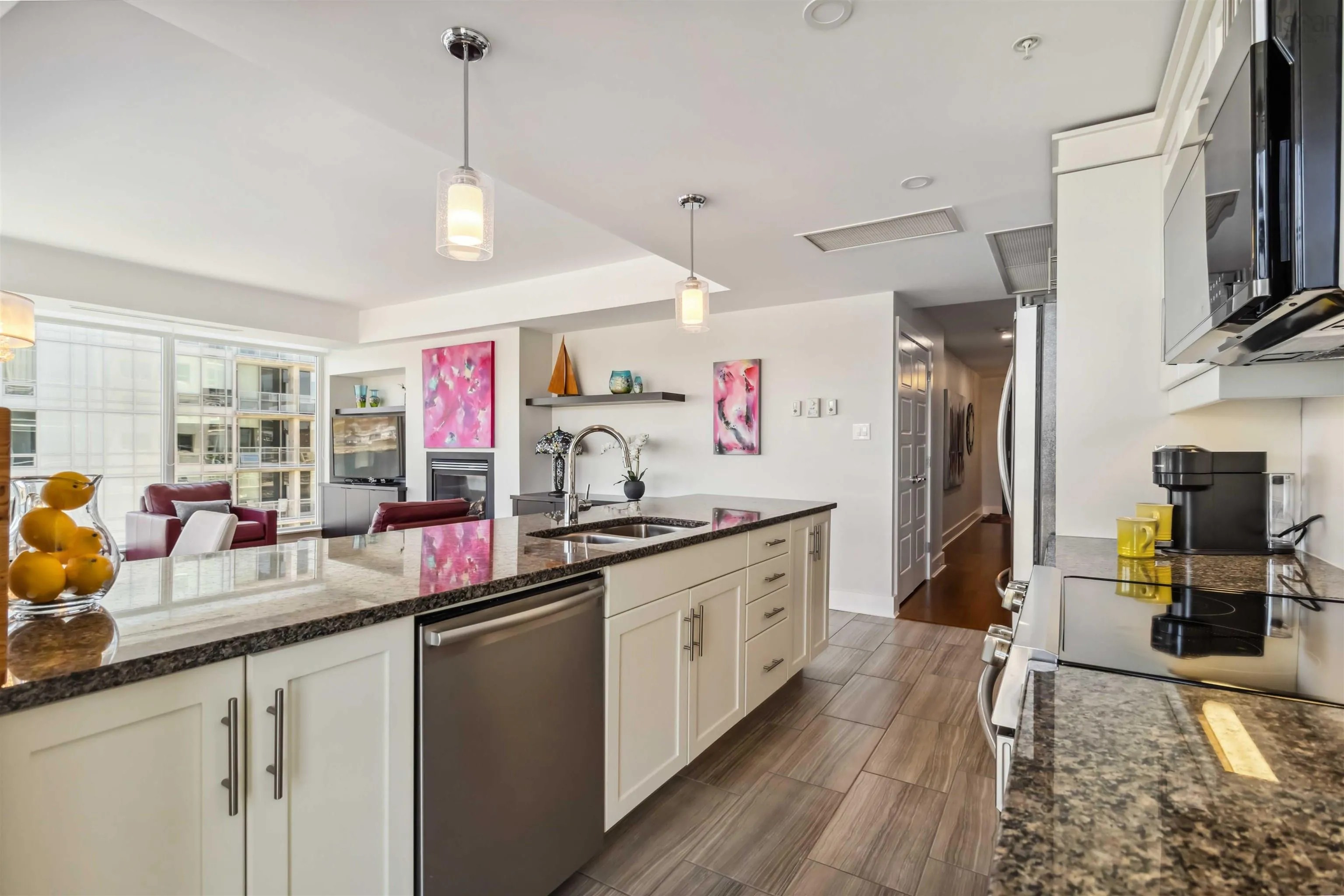 31 Kings Wharf Place, Dartmouth, NS B2Y 0C1, 2 Bedrooms Bedrooms, ,2 BathroomsBathrooms,Residential,For Sale,Kings Wharf Place,202511028