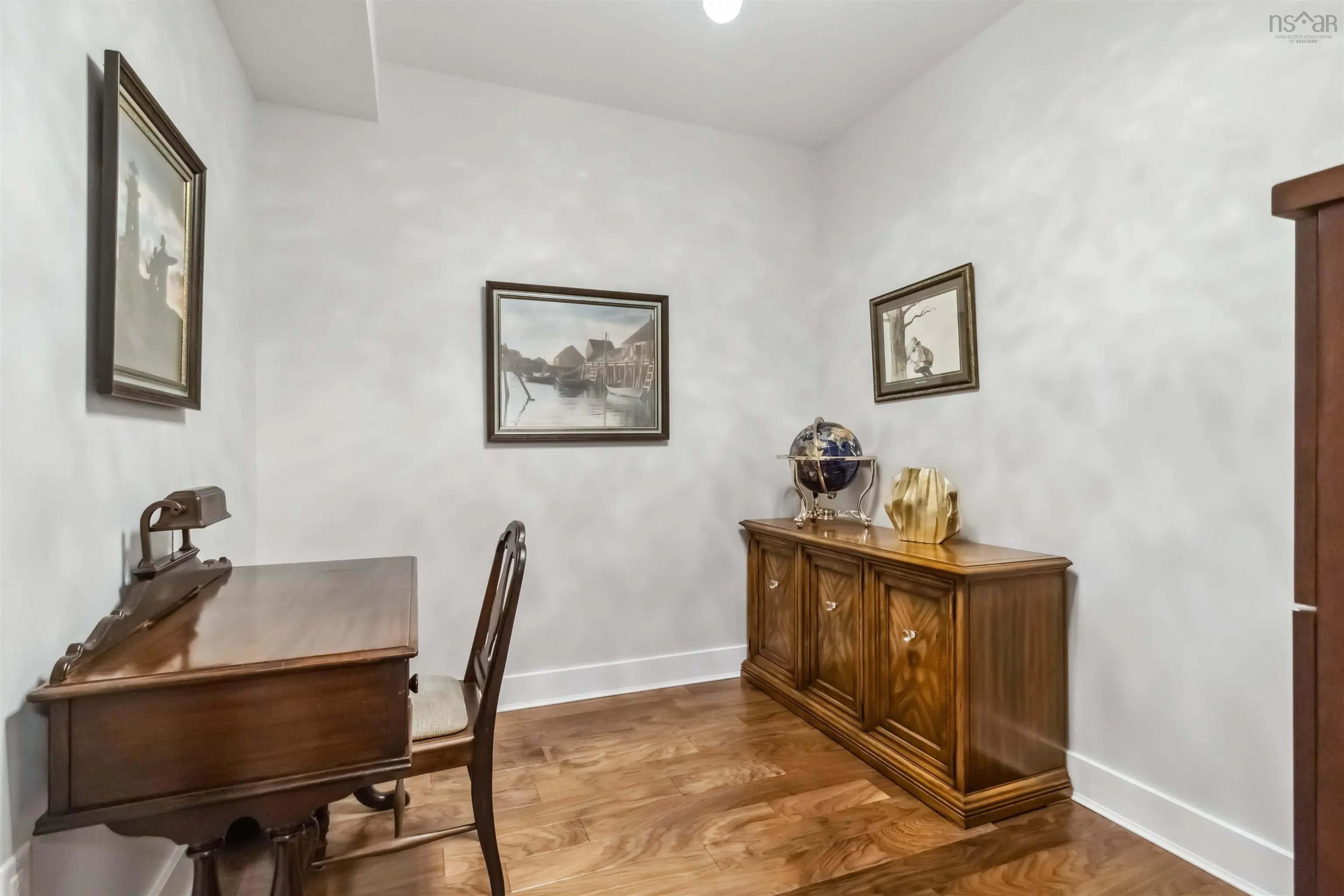 31 Kings Wharf Place, Dartmouth, NS B2Y 0C1, 2 Bedrooms Bedrooms, ,2 BathroomsBathrooms,Residential,For Sale,Kings Wharf Place,202511028
