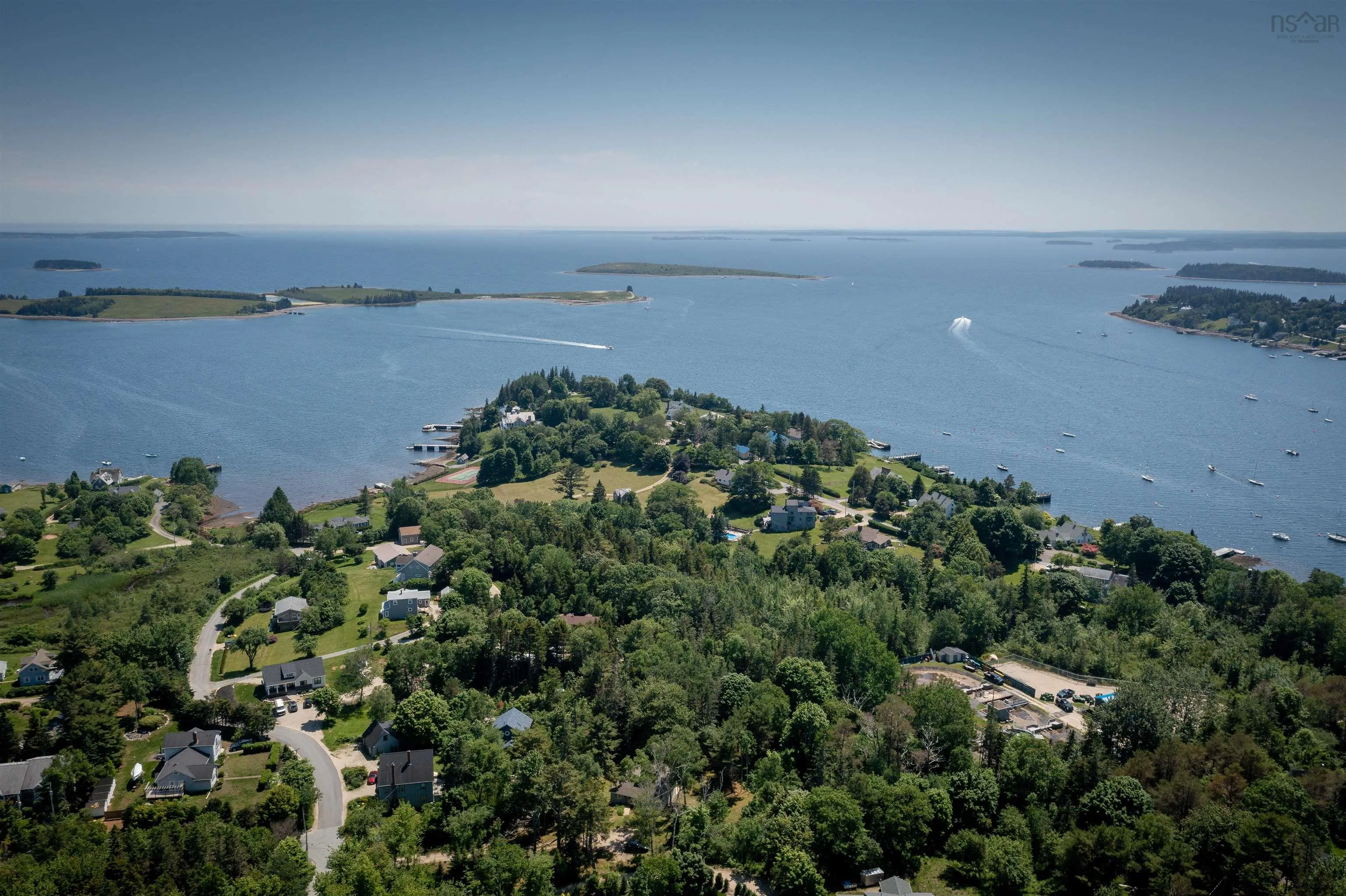 4 Wilson Drive, Chester Ns B0j 1j0, 3 Bedrooms Bedrooms, ,2 BathroomsBathrooms,Residential,For Sale,Wilson,202509376