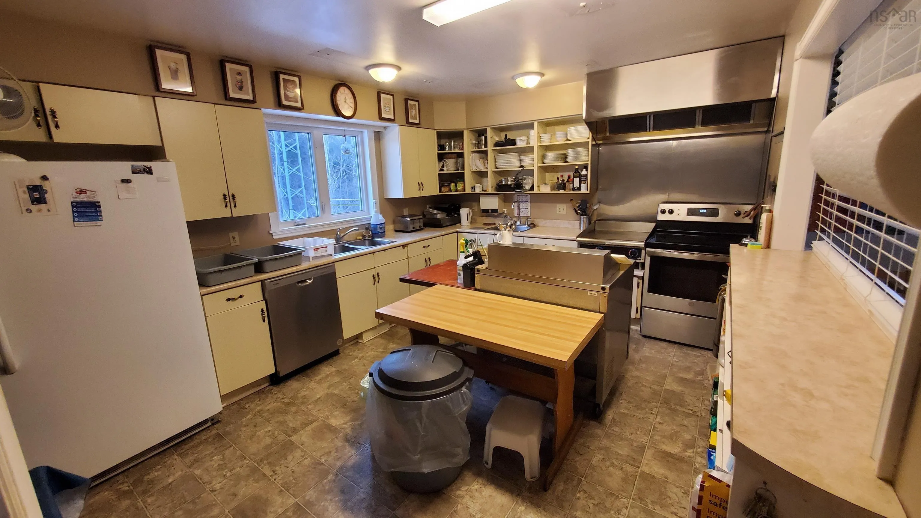 4487 2 Highway, Cross Roads, NS B0M 1S0, ,Commercial Sale,For Sale,2,202501285