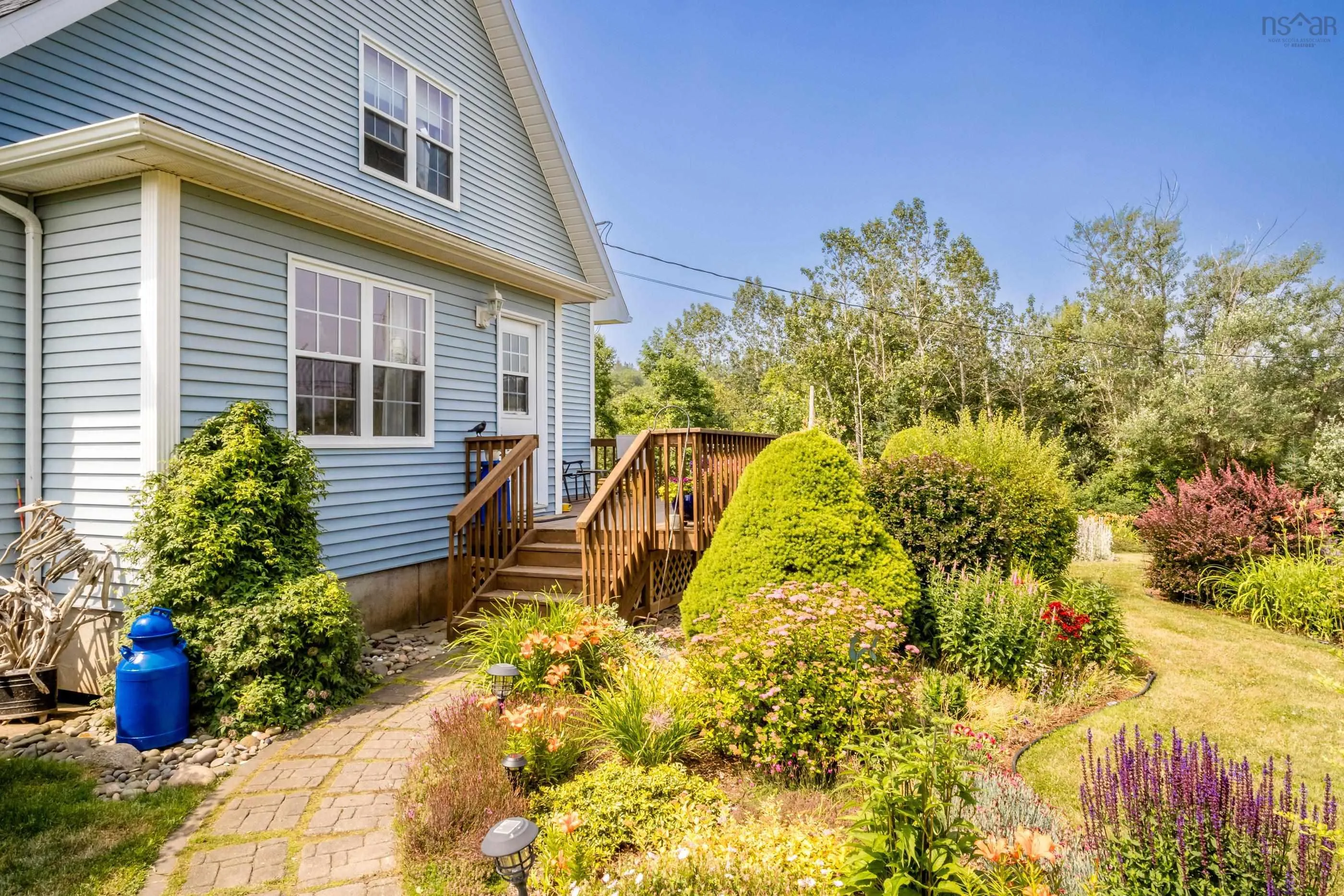 40 Wall Street, Canada Creek, NS B0P 1V0, 3 Bedrooms Bedrooms, ,2 BathroomsBathrooms,Residential,For Sale,Wall,202517936