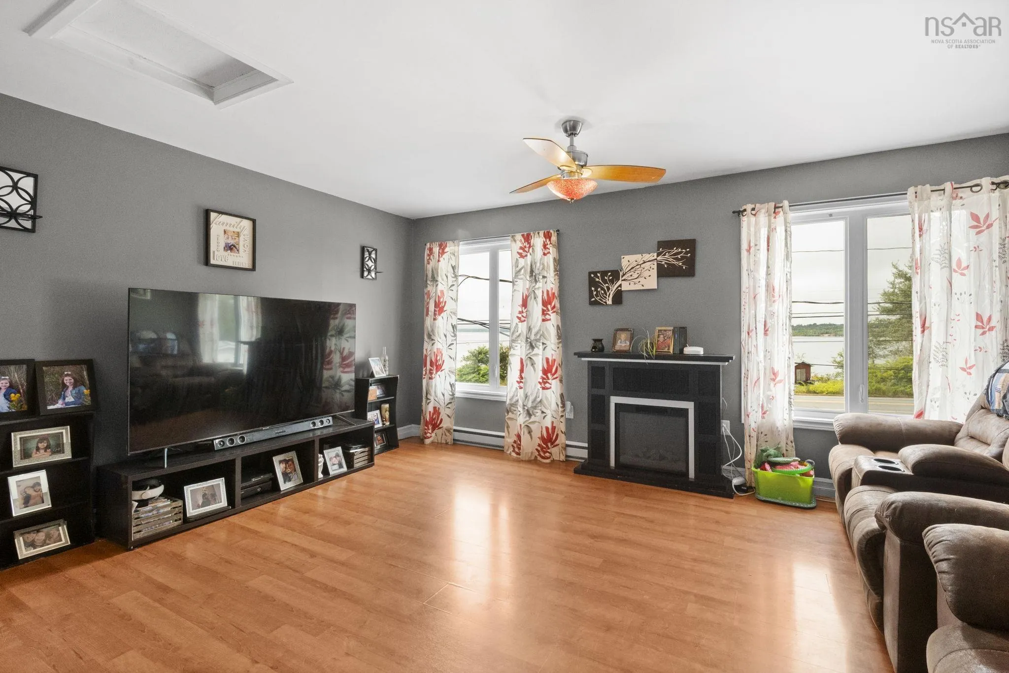 9 Harbourview Inn Loop, Salmon River Bridge, NS B0J 1P0, 4 Bedrooms Bedrooms, ,Residential Income,For Sale,Harbourview Inn Loop,202521256