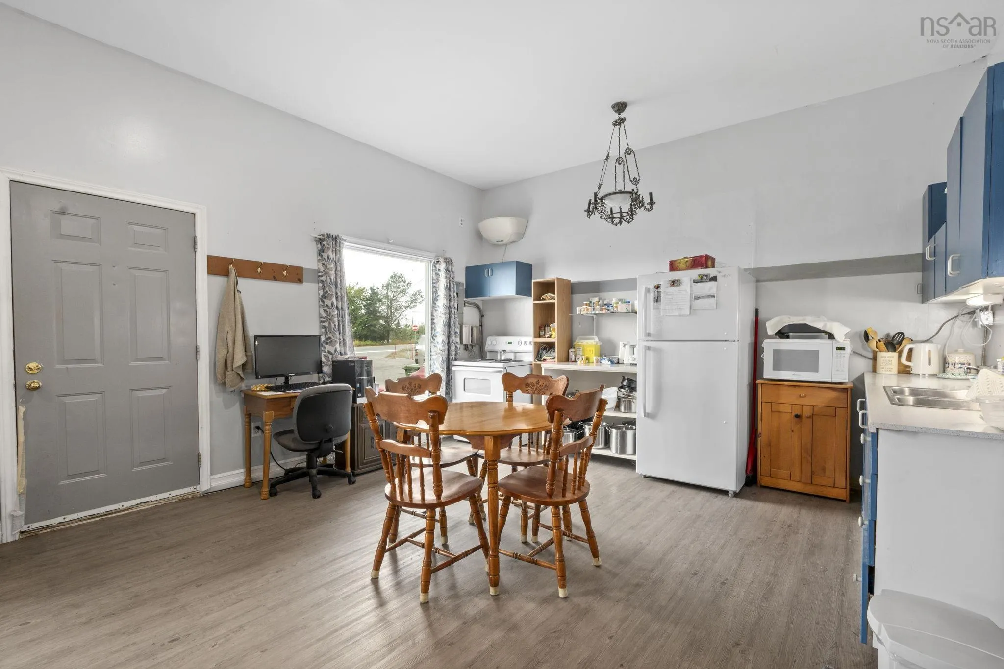 9 Harbourview Inn Loop, Salmon River Bridge, NS B0J 1P0, 4 Bedrooms Bedrooms, ,Residential Income,For Sale,Harbourview Inn Loop,202521256