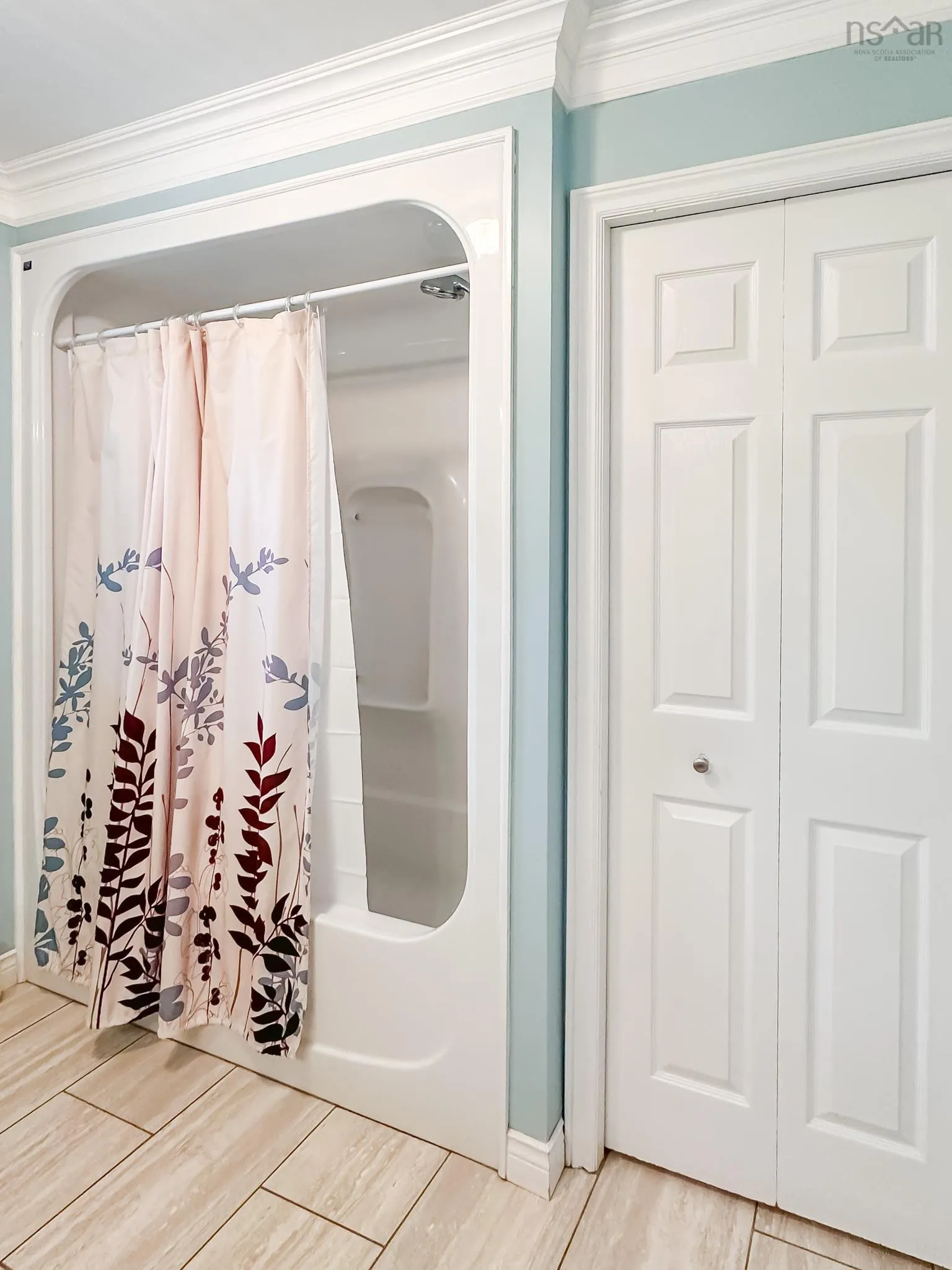 57 Alicia Boulevard, Kentville Ns B4n 4y7, 3 Bedrooms Bedrooms, ,3 BathroomsBathrooms,Residential,For Sale,Alicia,202508109