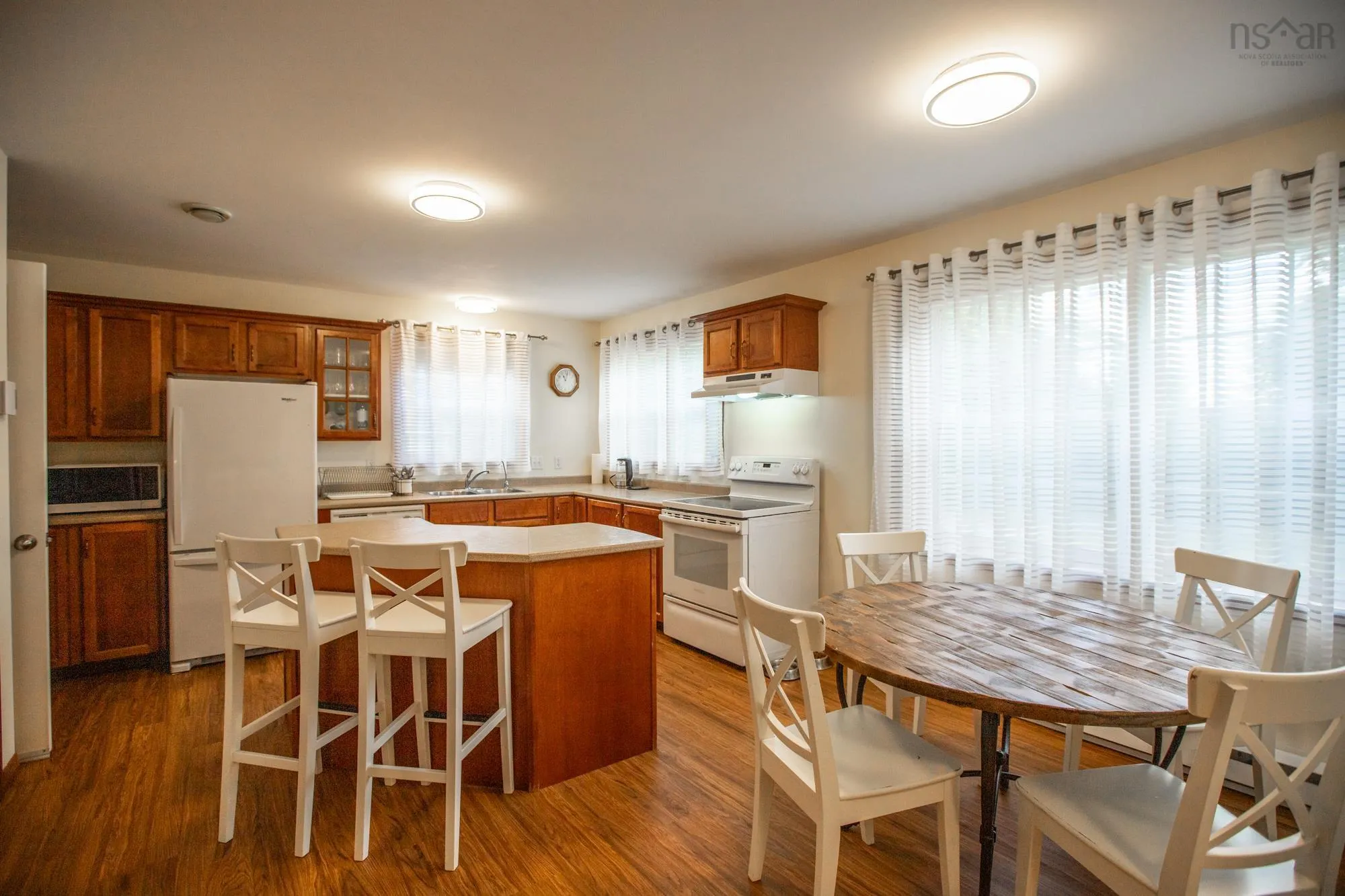 160 Silver Leaf Drive, Kinsac, NS B4G 1G5, 3 Bedrooms Bedrooms, ,2 BathroomsBathrooms,Residential,For Sale,Silver Leaf Drive, Kinsac, Ns,202522114